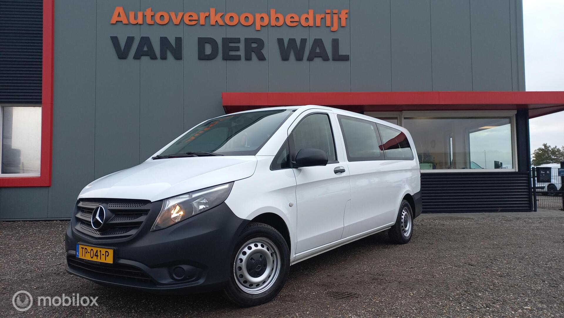 Mercedes-Benz Vito Tourer 109 BlueTEC Base Extra Lang 9PERSOONS 2018 - voorkant