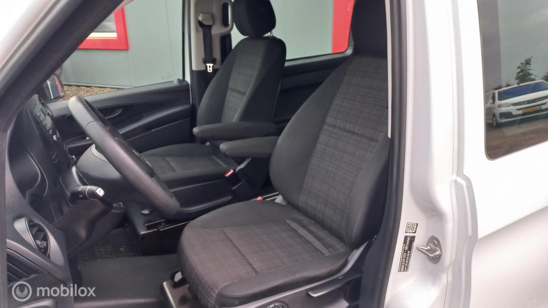 Foto van Mercedes-Benz Vito Tourer