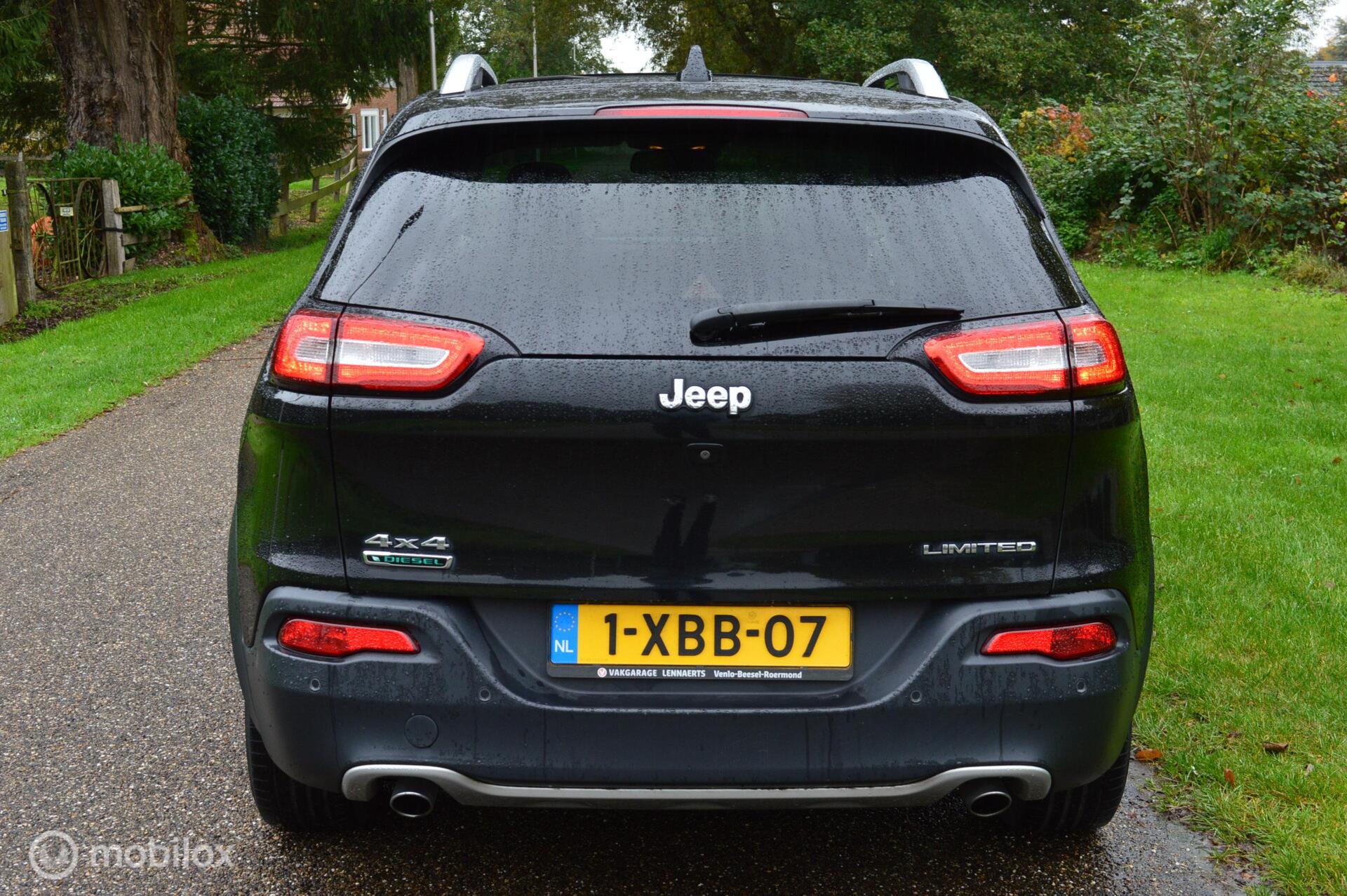 Foto van Jeep Cherokee