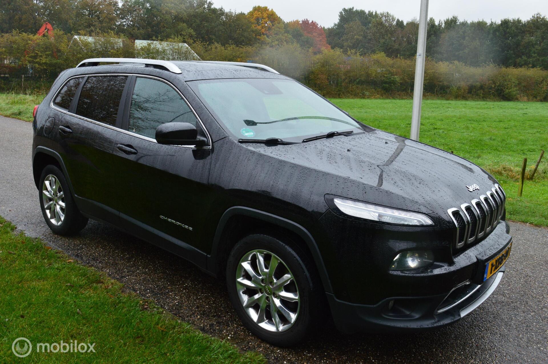 Foto van Jeep Cherokee