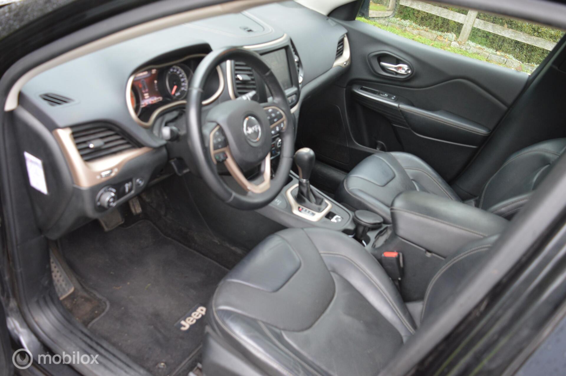 Foto van Jeep Cherokee