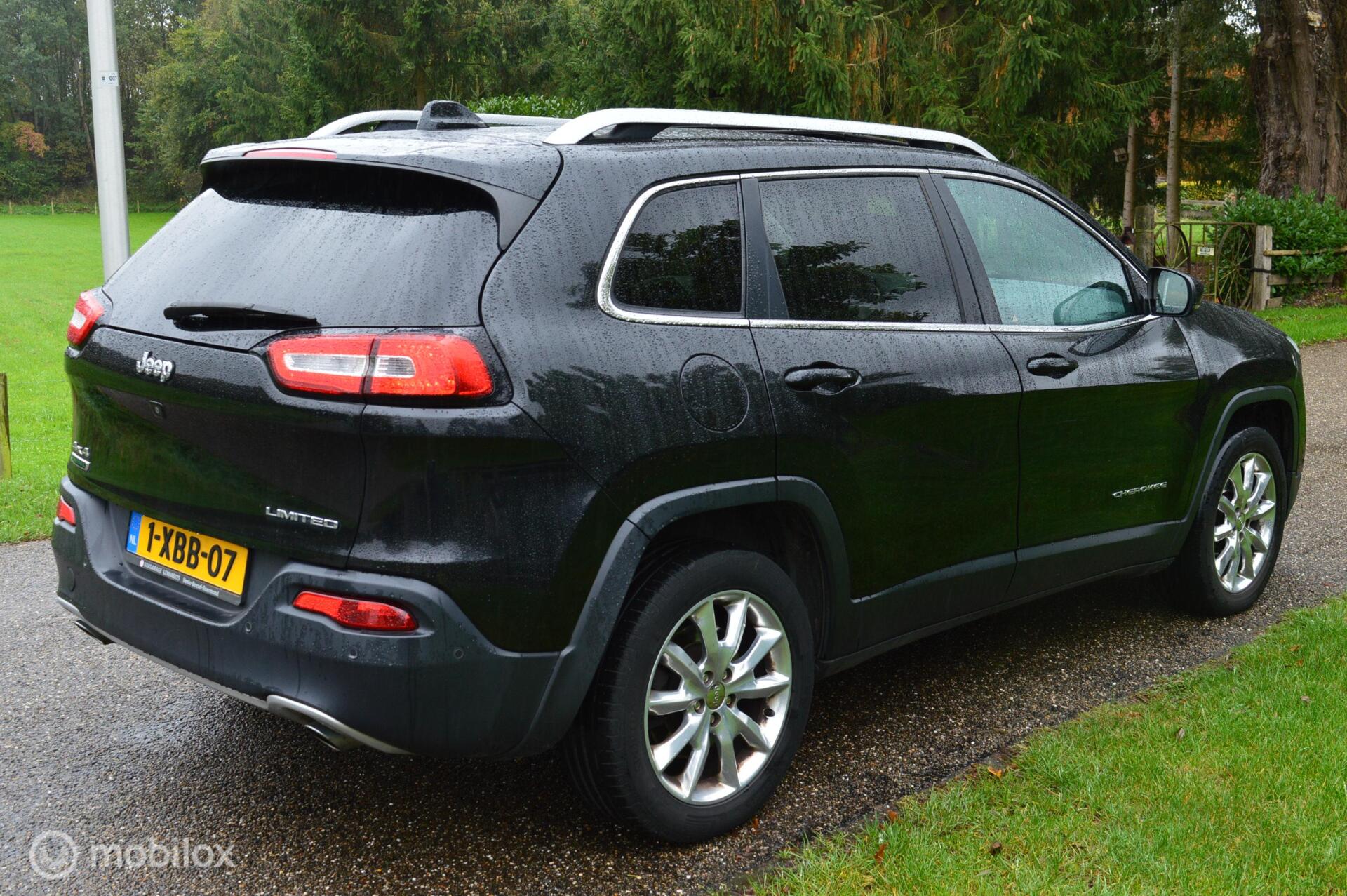 Foto van Jeep Cherokee