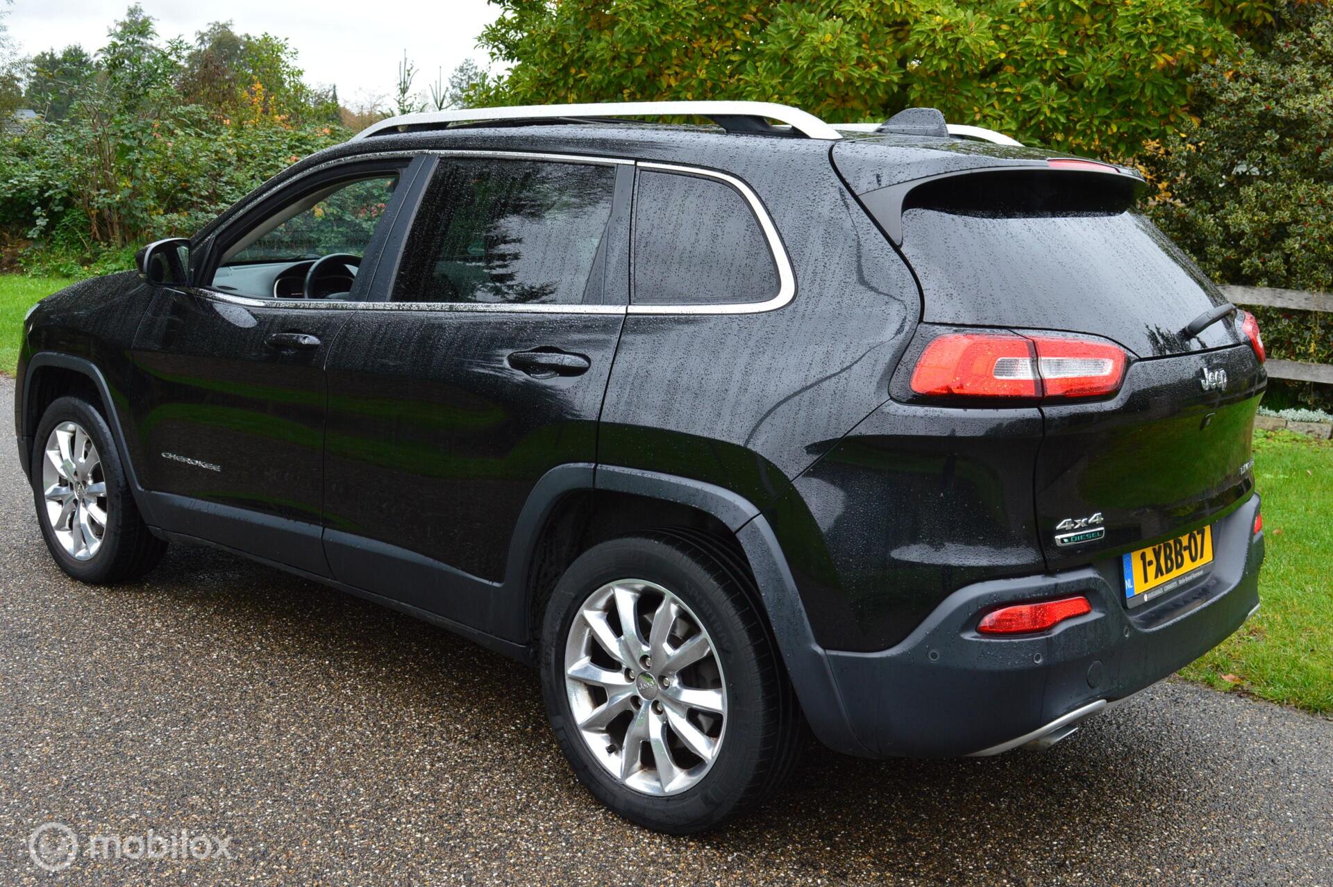 Foto van Jeep Cherokee
