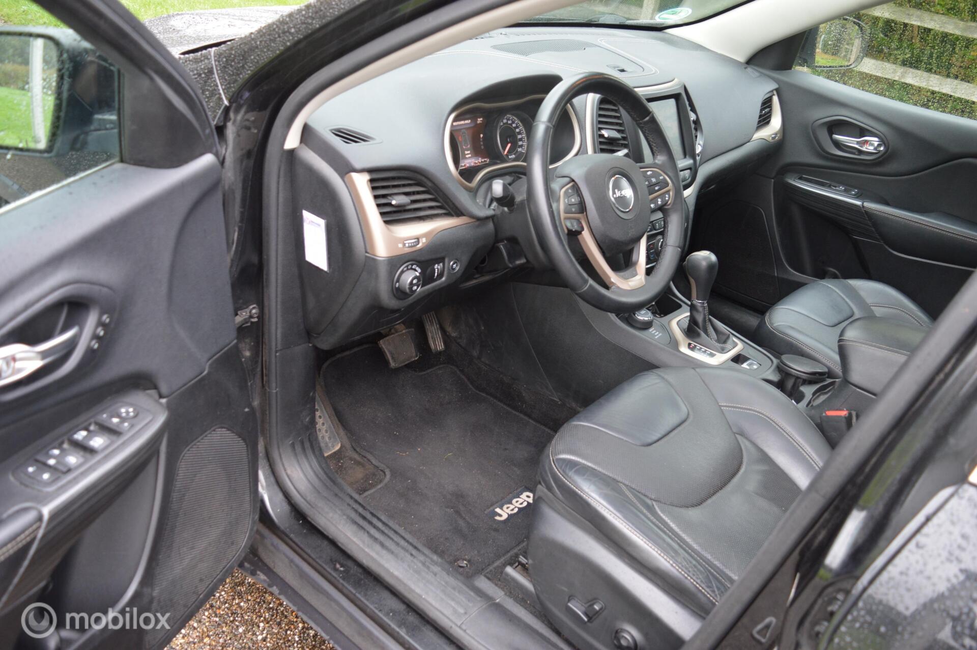 Foto van Jeep Cherokee