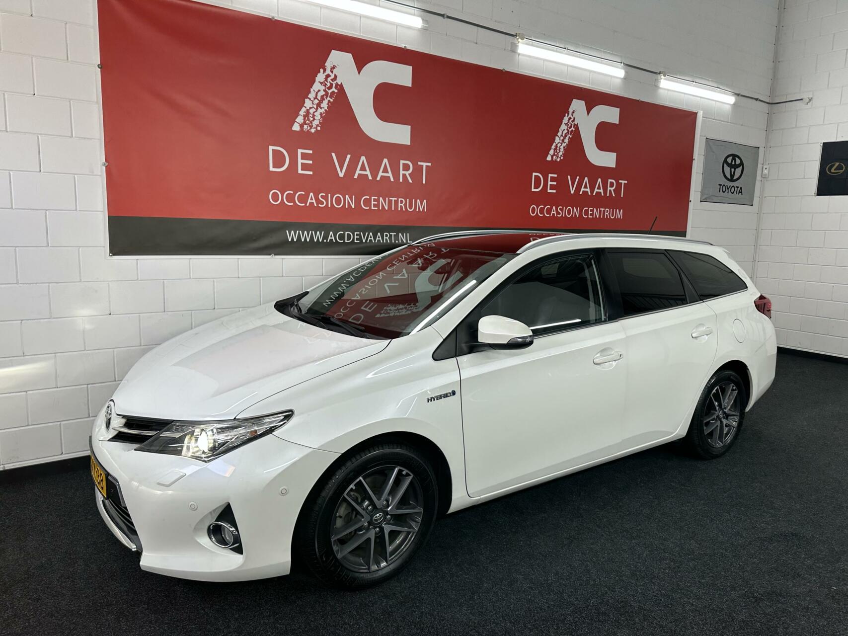 Toyota Auris 1.8 Hybrid - VERKOCHT! 2014 - voorkant