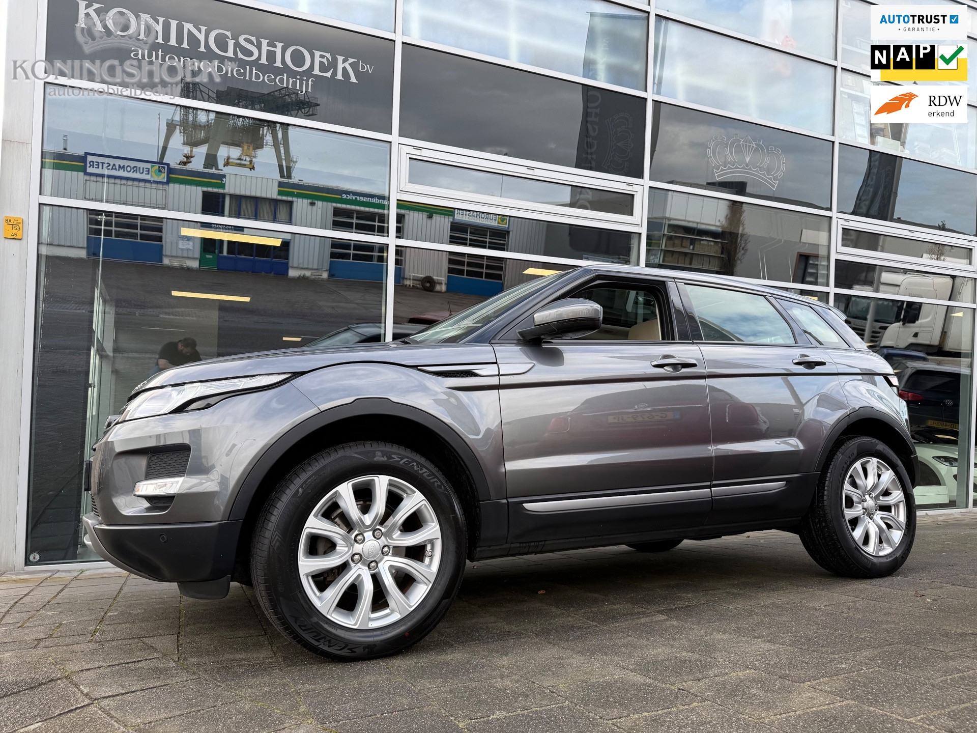 Land Rover Range Rover Evoque 2.0 Si 4WD Pure Business Edition 2015 - voorkant