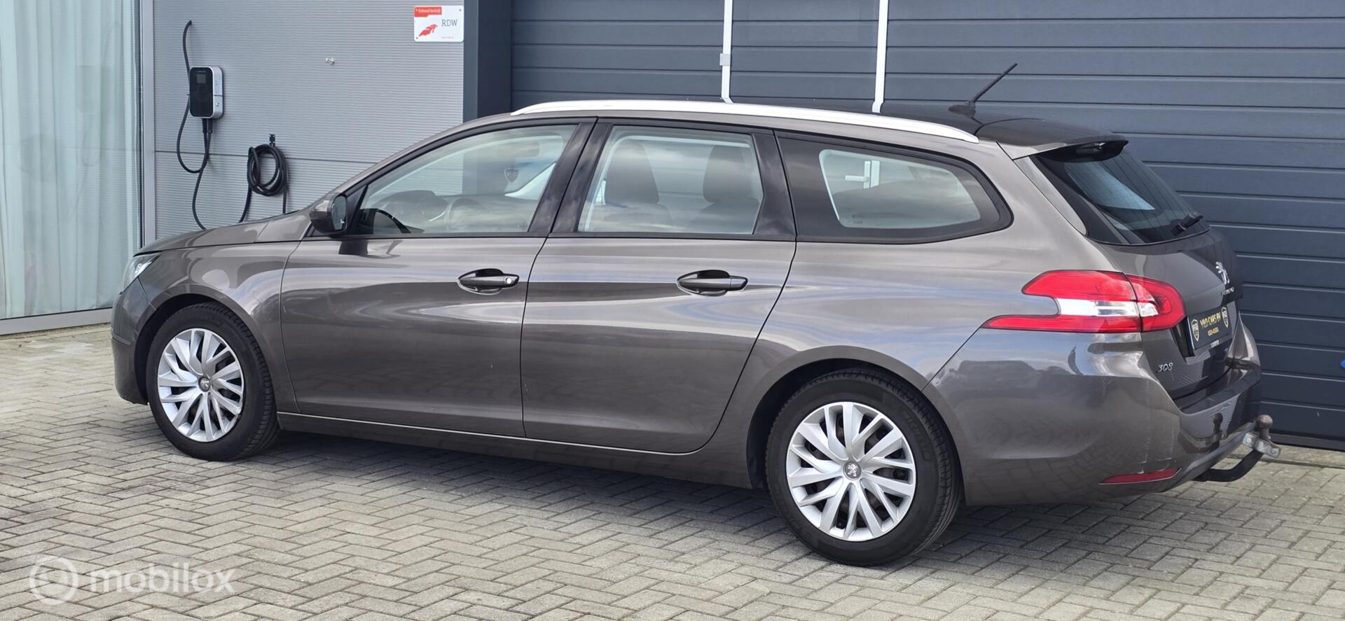 Foto van Peugeot 308 SW