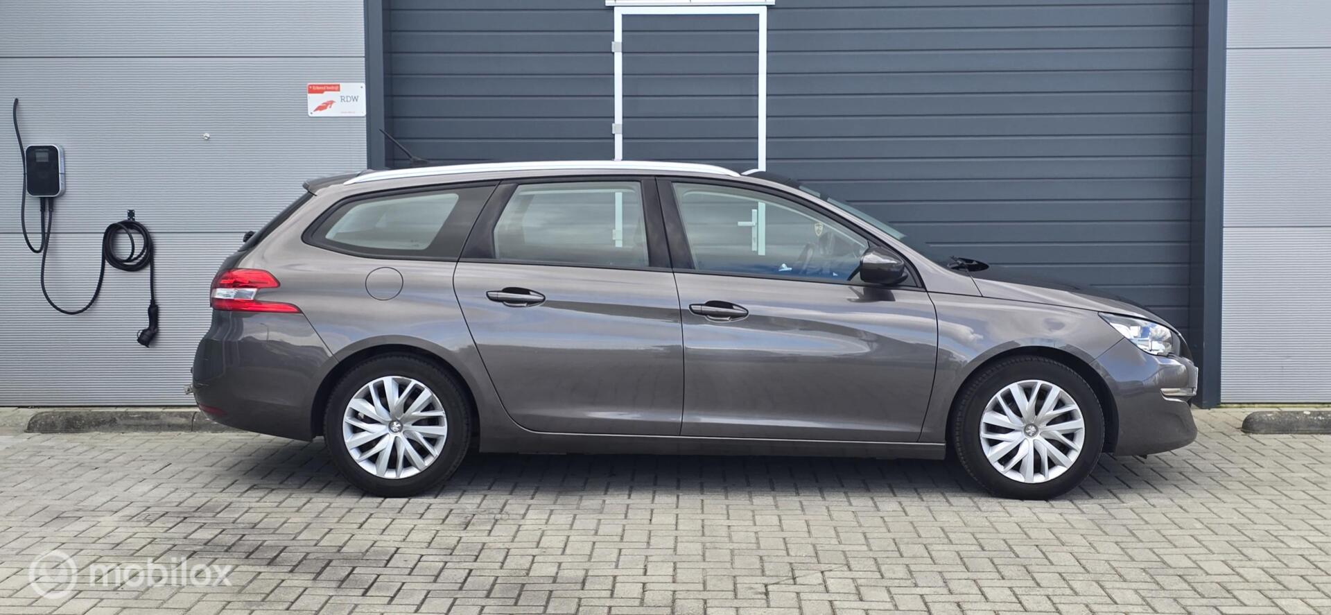 Foto van Peugeot 308 SW