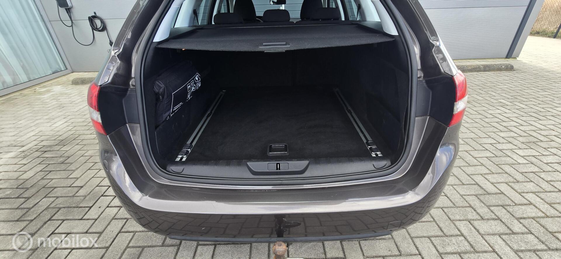 Foto van Peugeot 308 SW