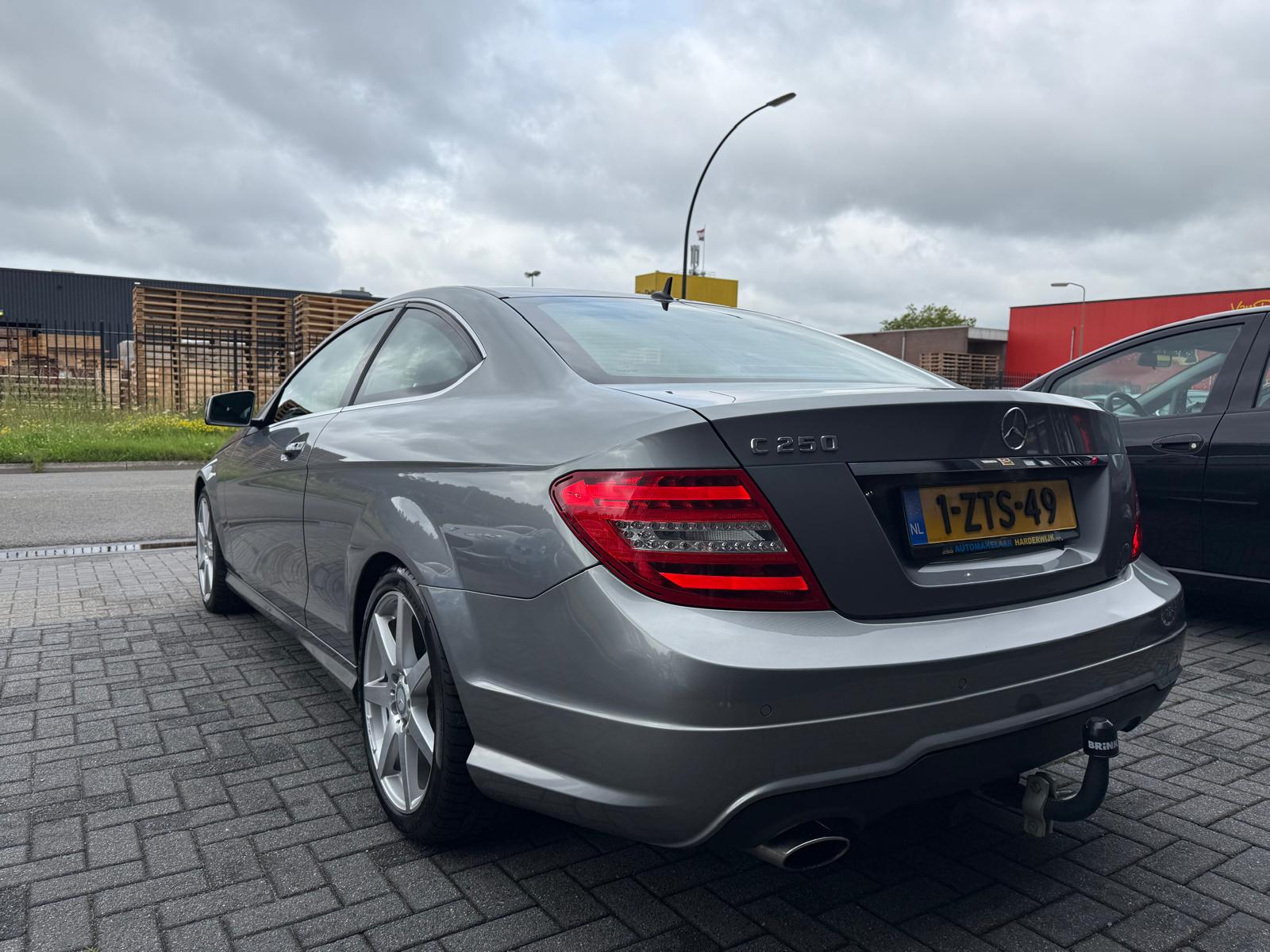 Foto van Mercedes-Benz C 250