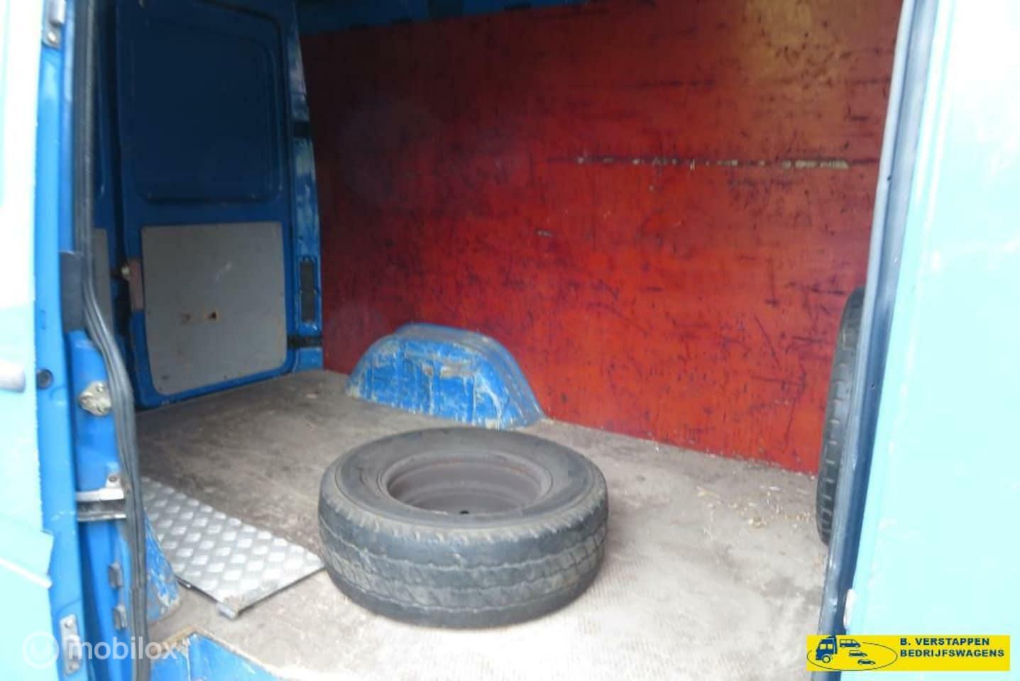Foto van Volkswagen LT