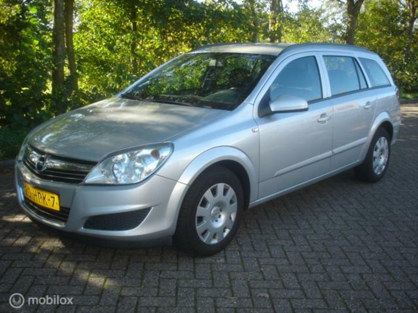 Opel Astra Wagon 1.7 CDTi Business 2009 - voorkant