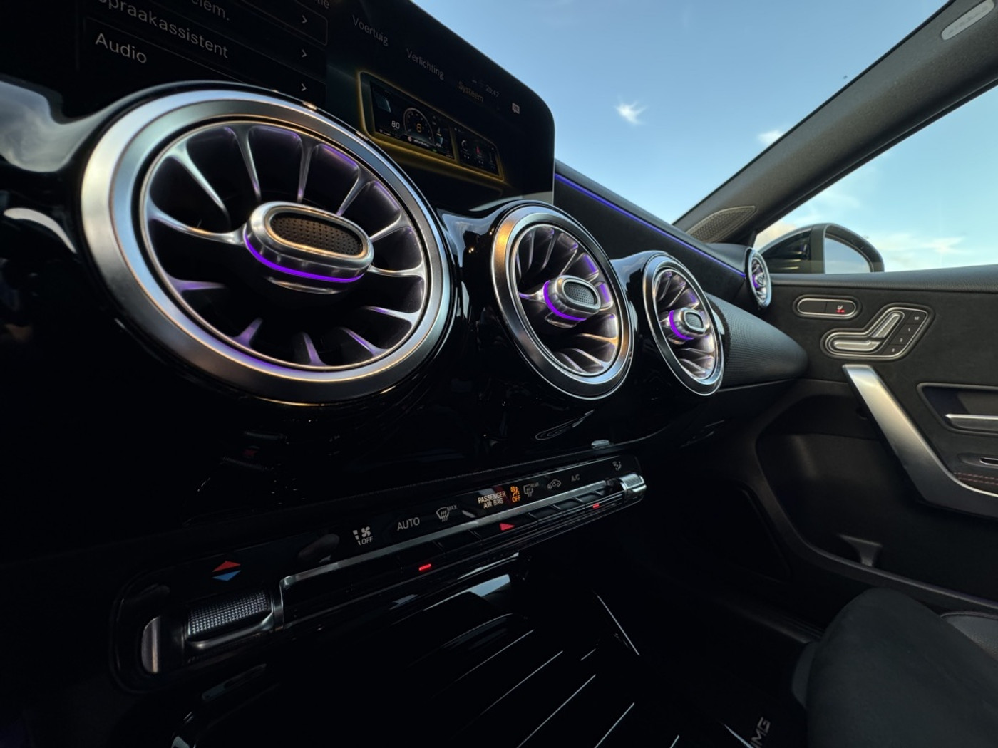 Foto van Mercedes-Benz AMG A 35