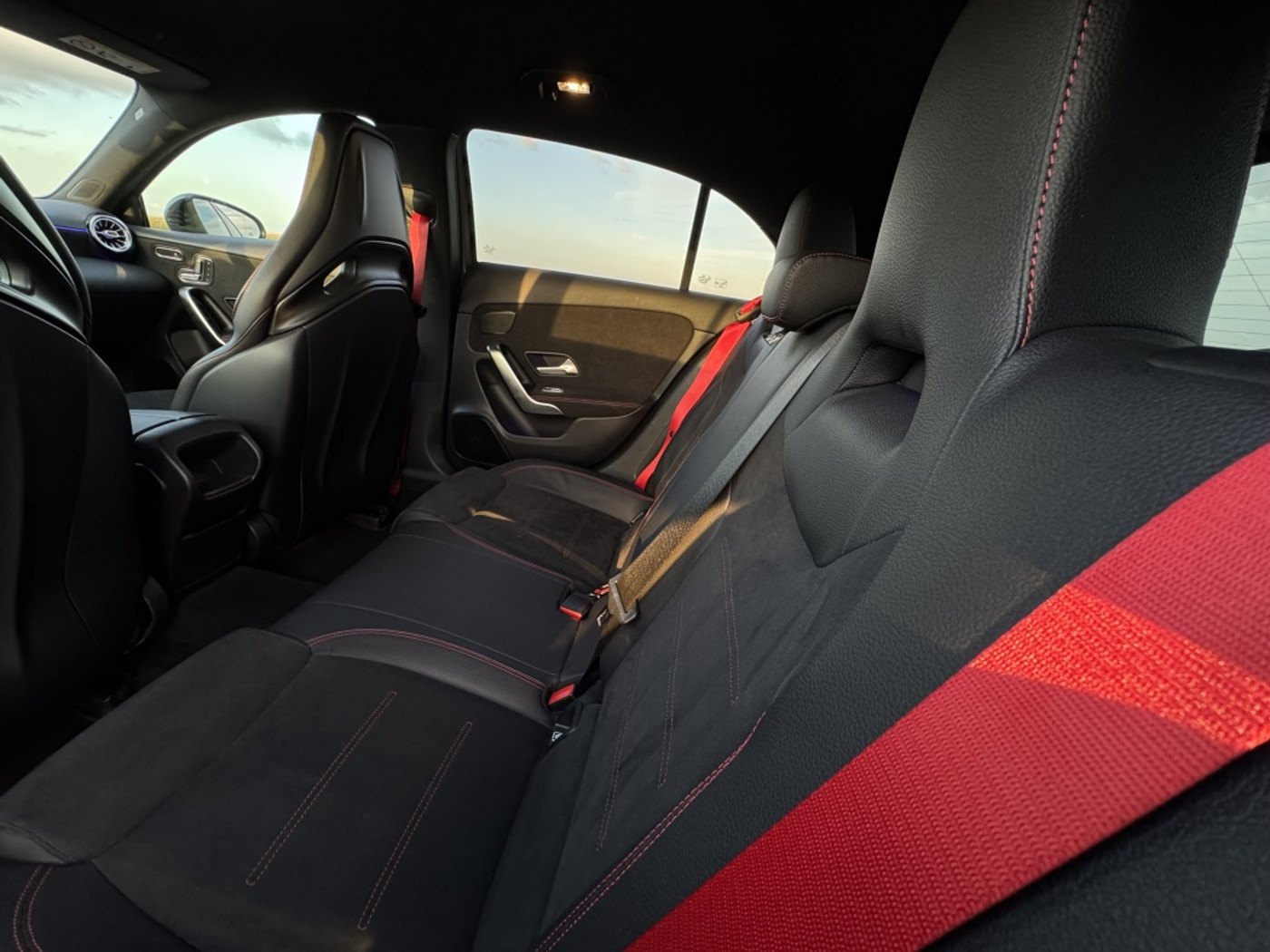 Foto van Mercedes-Benz AMG A 35