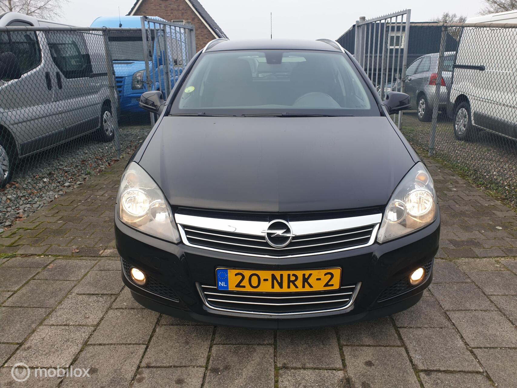 Foto van Opel Astra Wagon