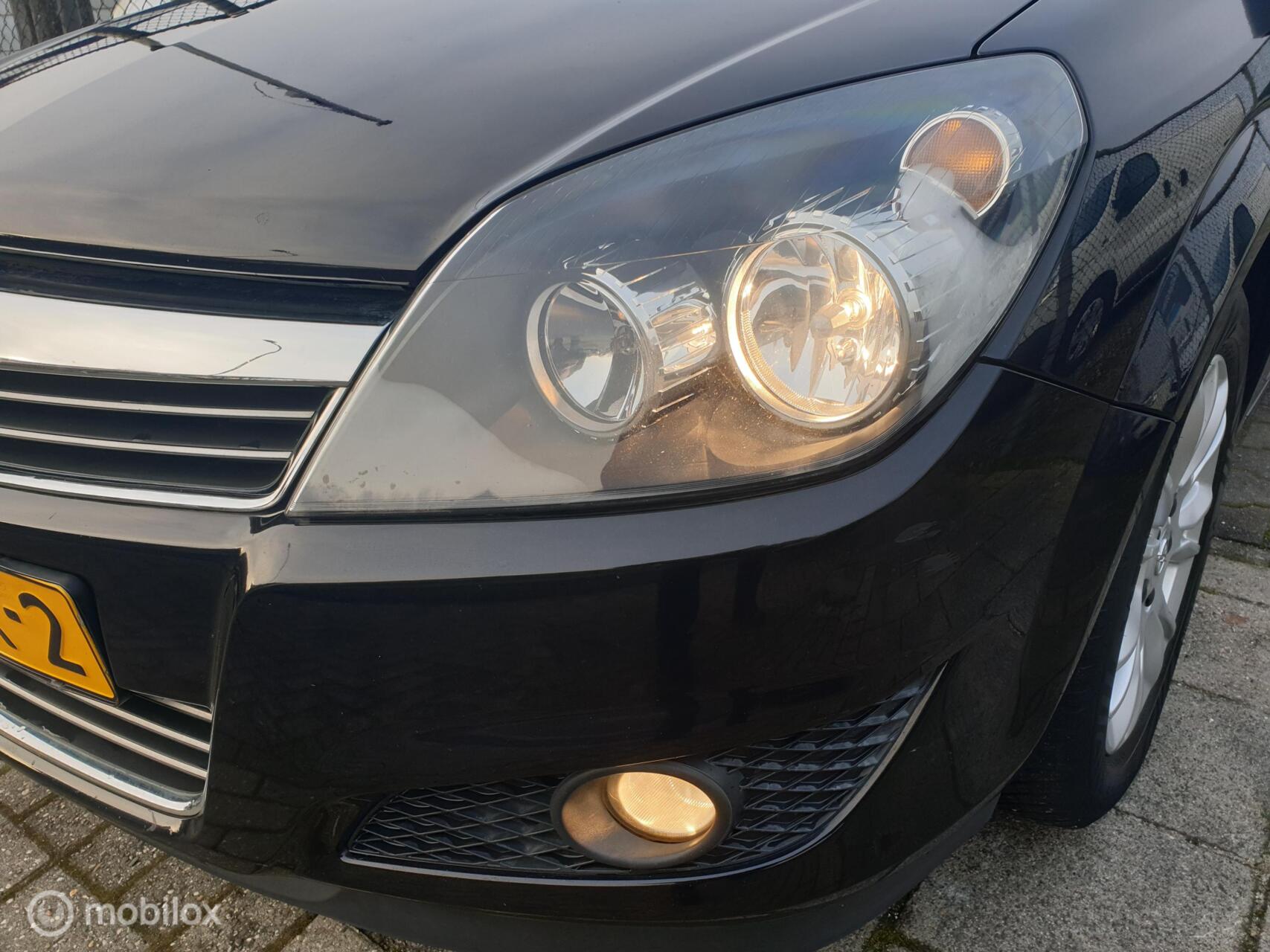Foto van Opel Astra Wagon