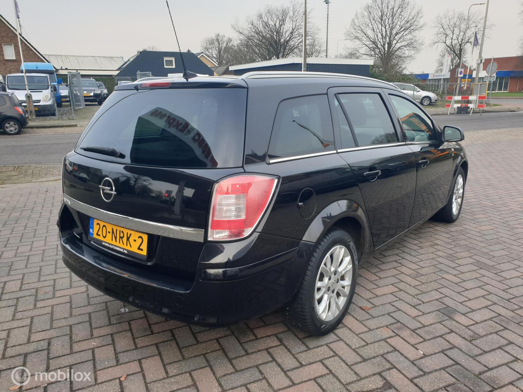 Foto van Opel Astra Wagon