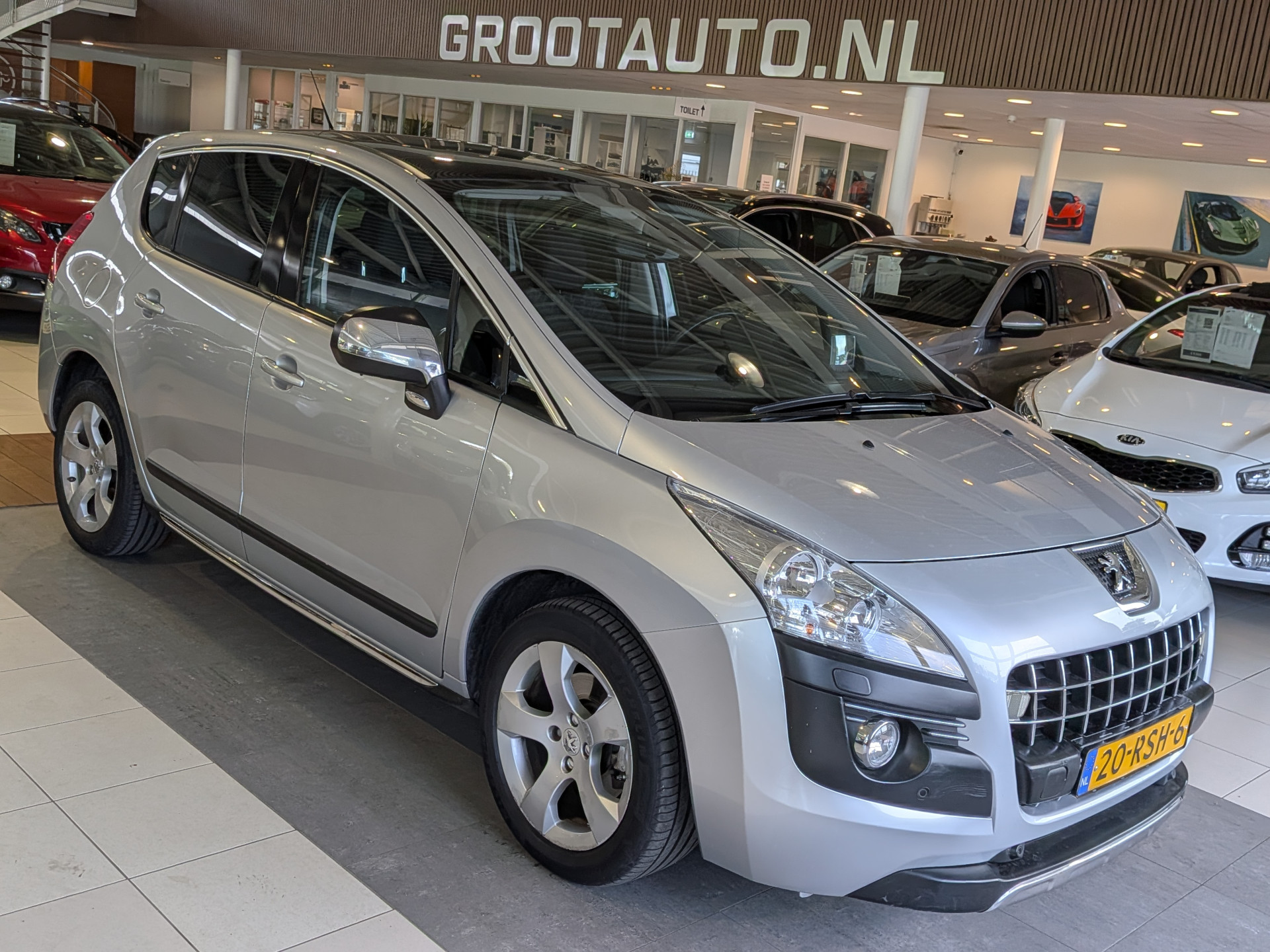 Peugeot 3008 1.6 THP GT 2011 - voorkant