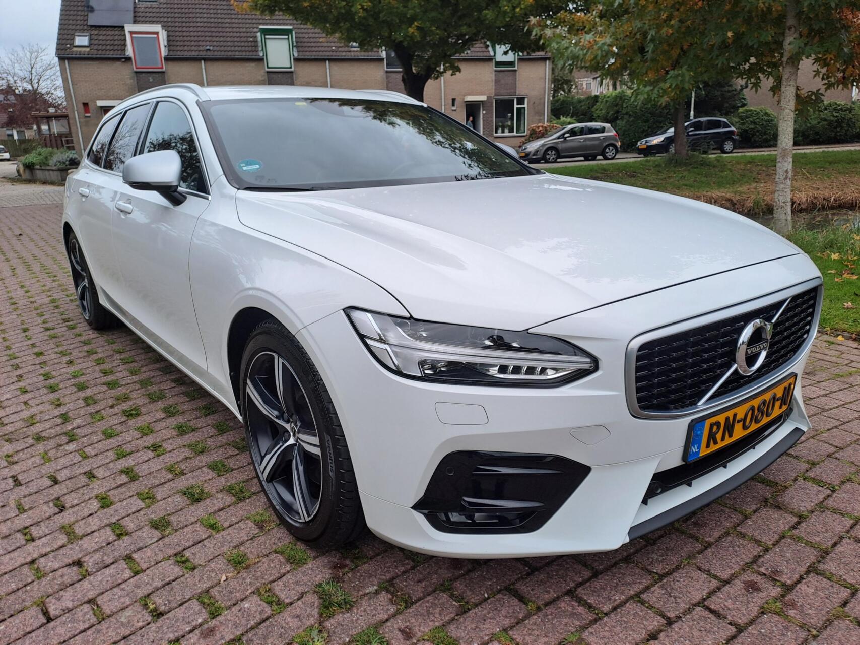 Foto van Volvo V90