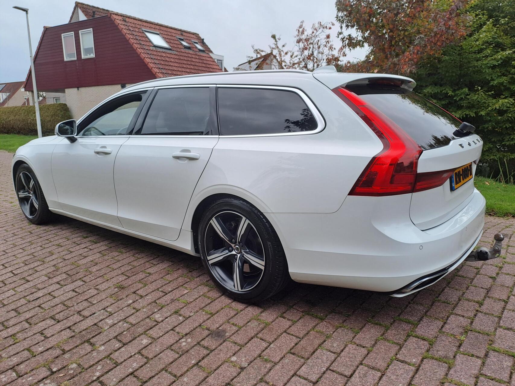 Foto van Volvo V90