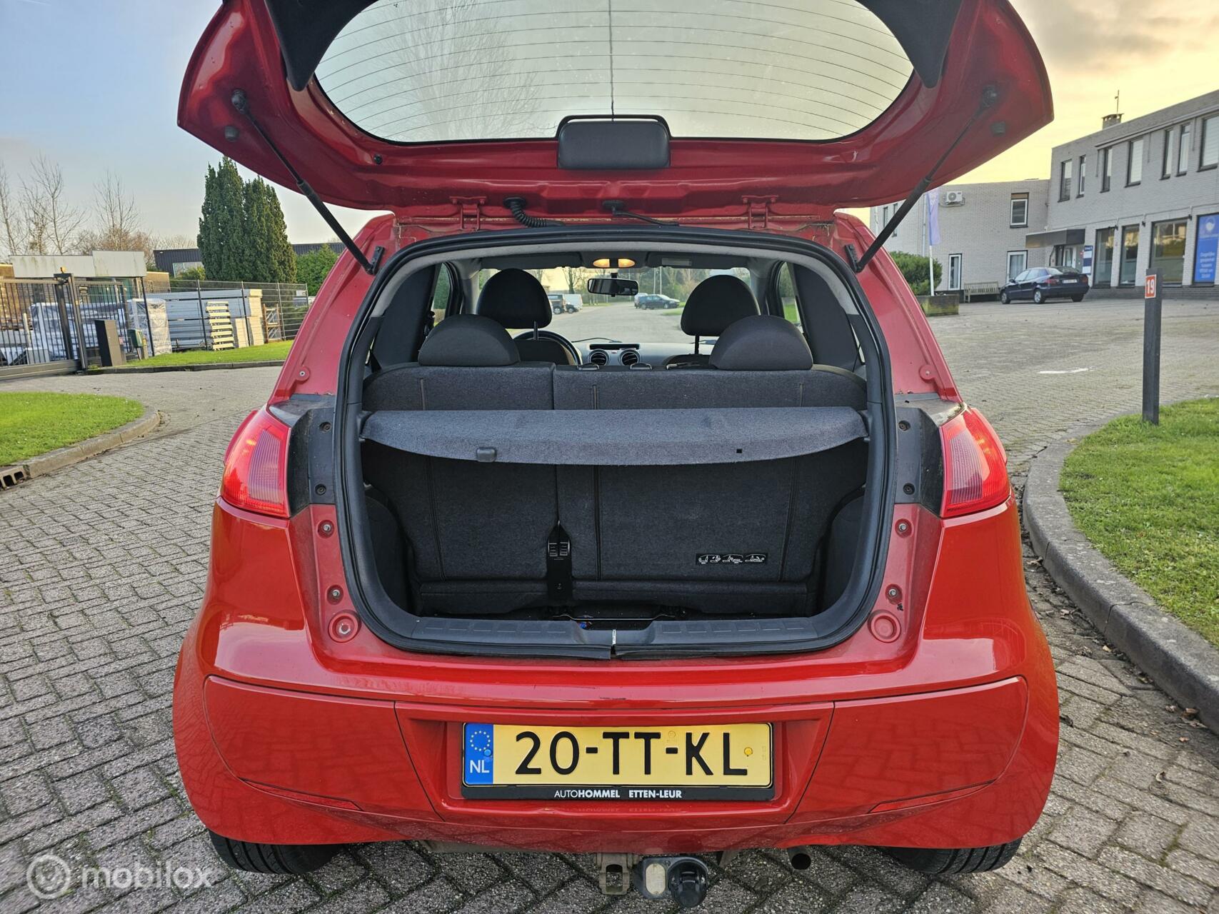 Foto van Mitsubishi Colt