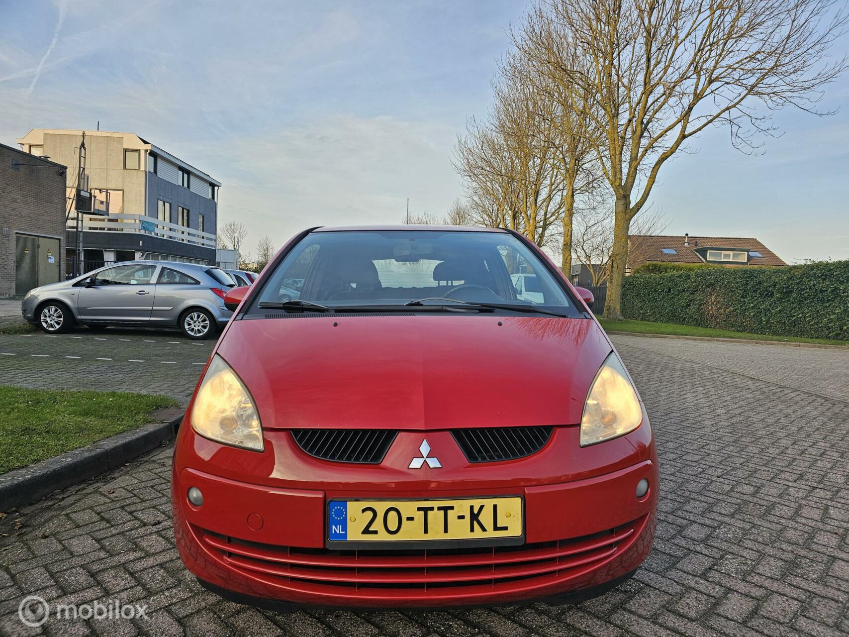Foto van Mitsubishi Colt