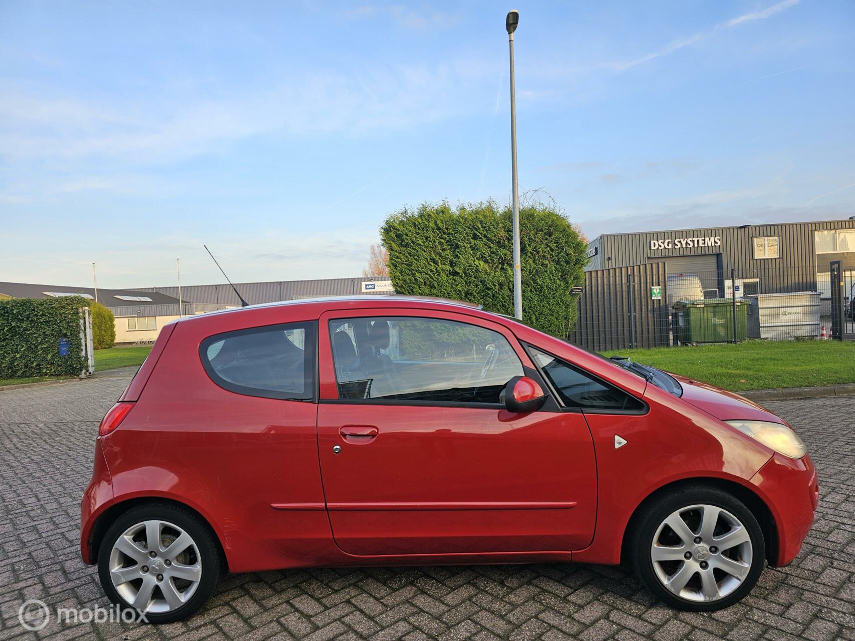 Foto van Mitsubishi Colt