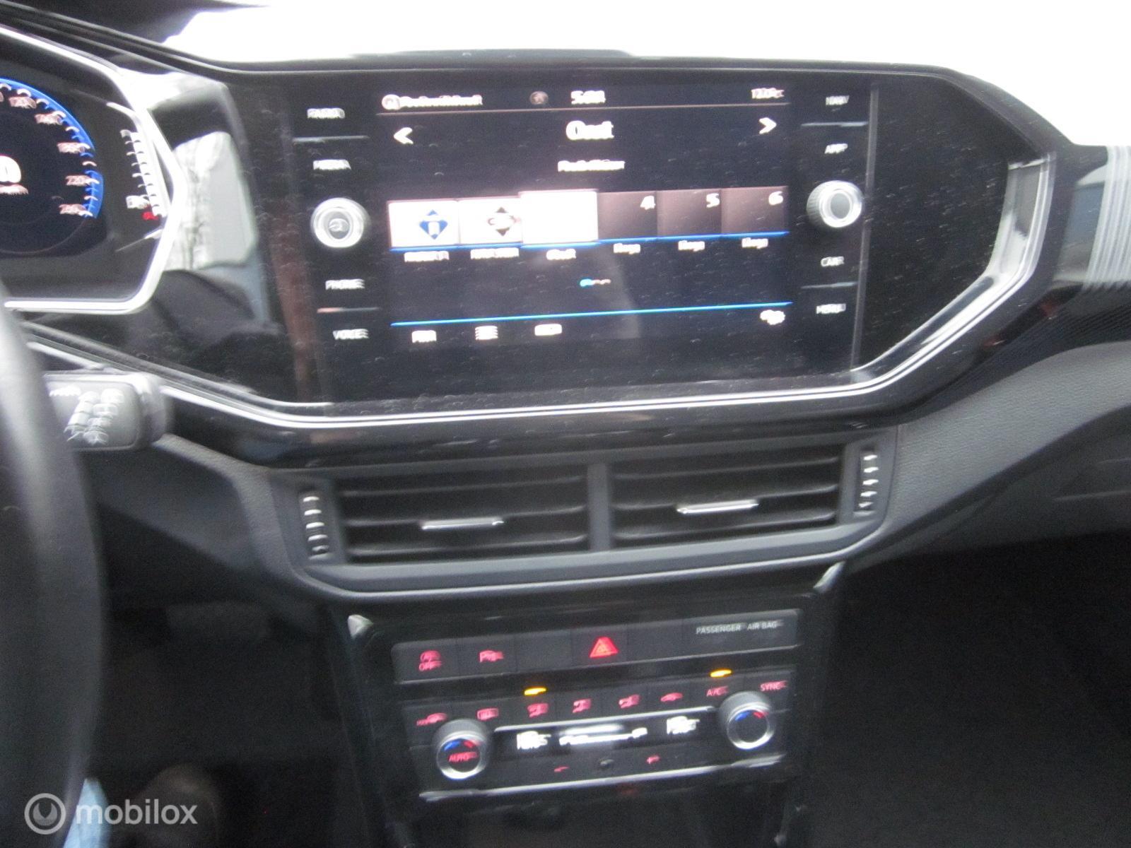 Foto van Volkswagen T-cross