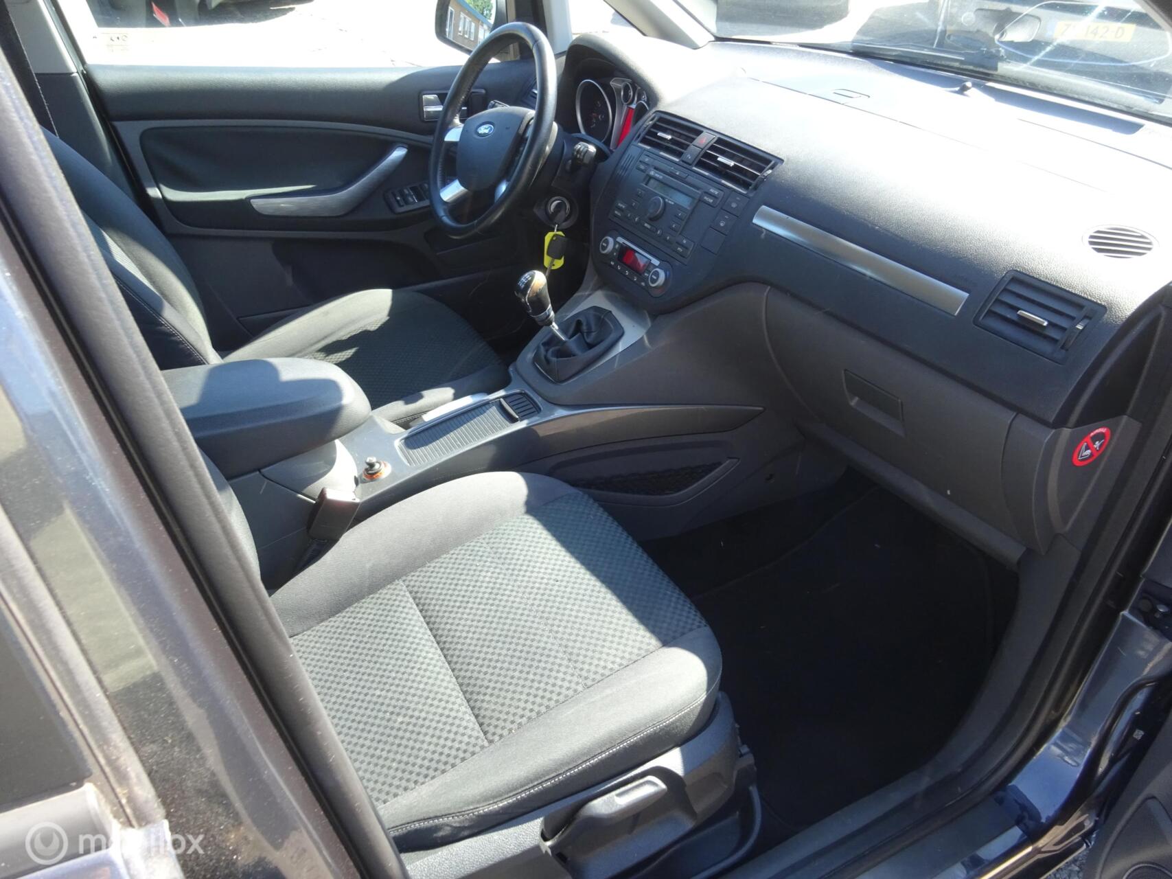 Foto van Ford C-max