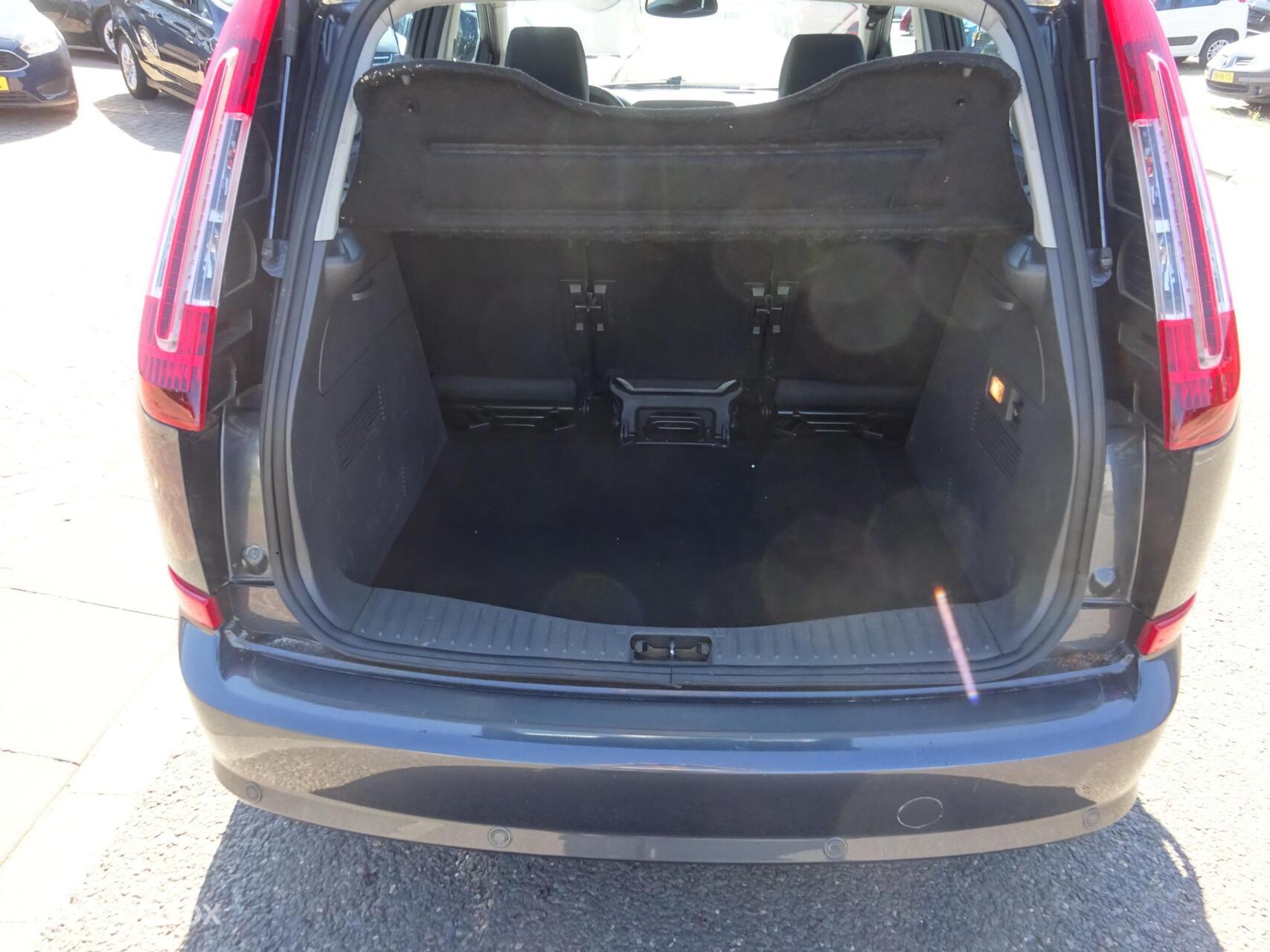 Foto van Ford C-max