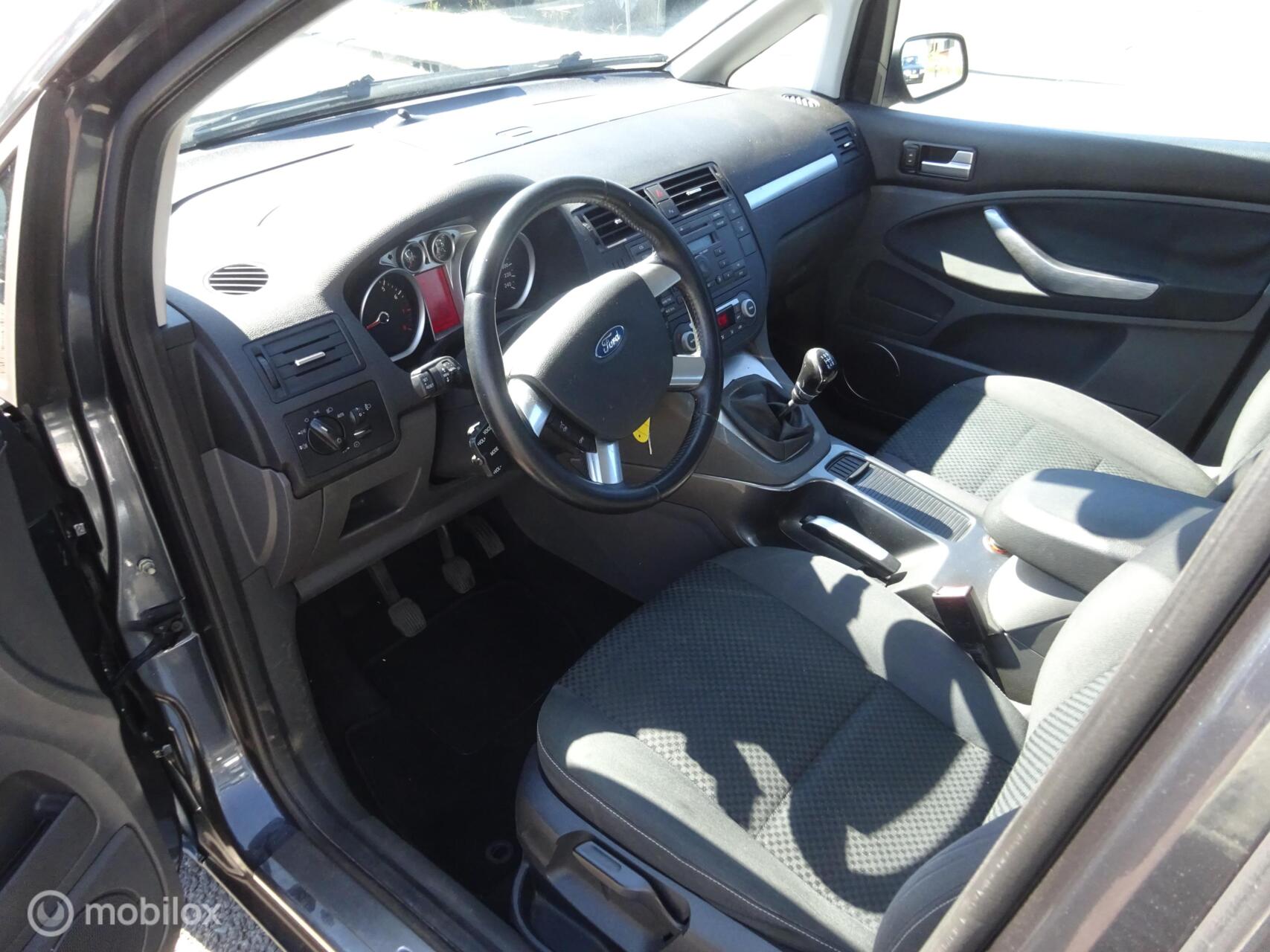 Foto van Ford C-max
