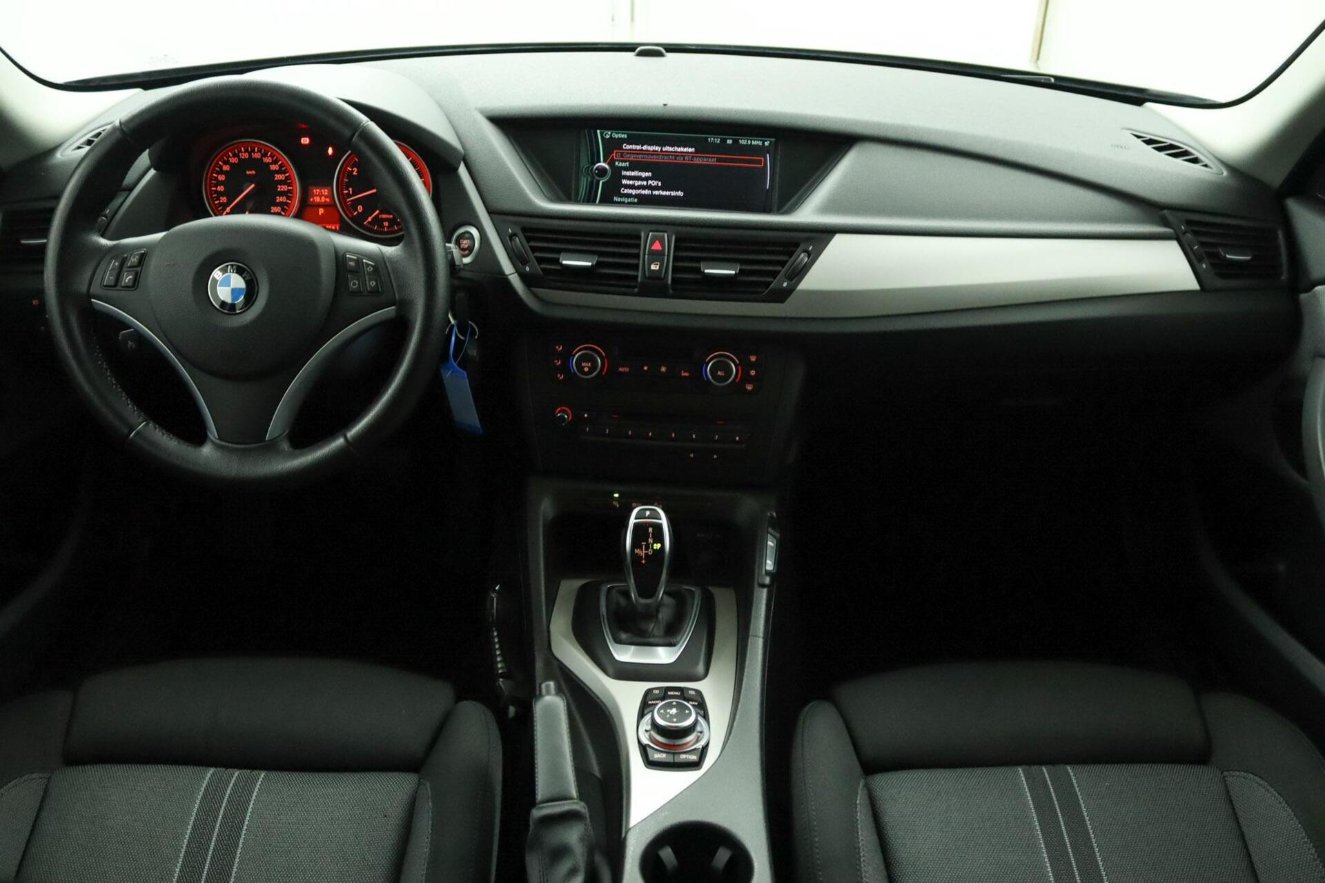 Foto van BMW X1 xDrive 28i