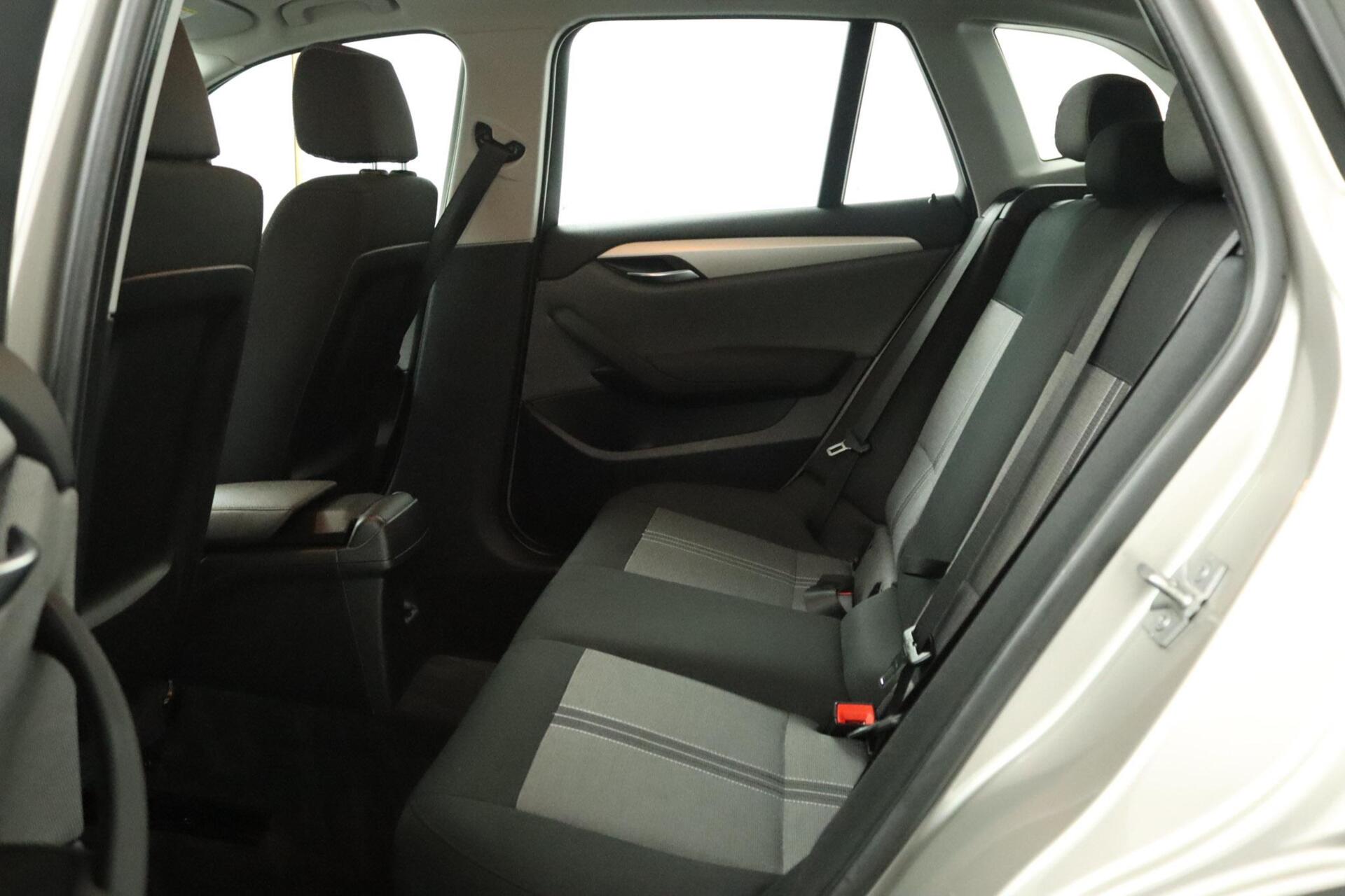 Foto van BMW X1 xDrive 28i