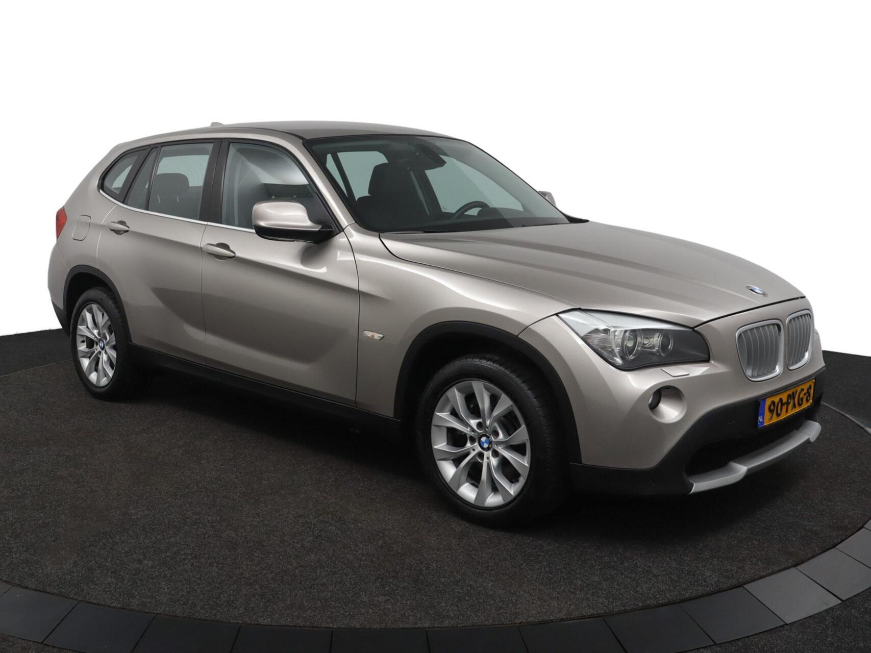Foto van BMW X1 xDrive 28i