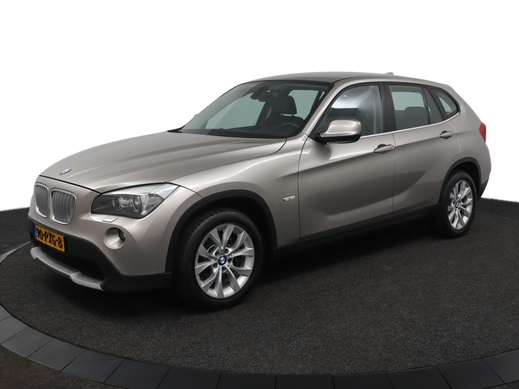 Foto van BMW X1 xDrive 28i
