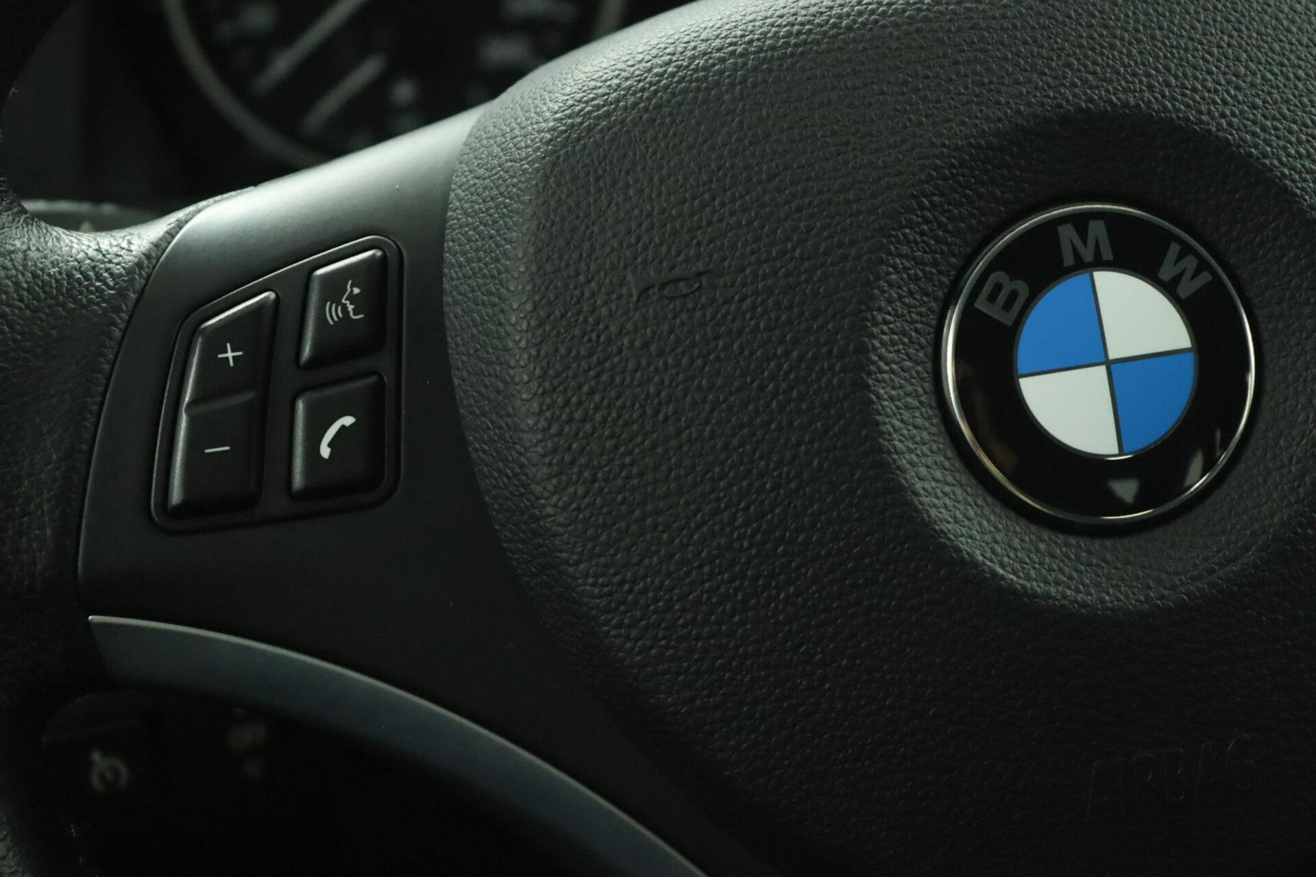 Foto van BMW X1 xDrive 28i