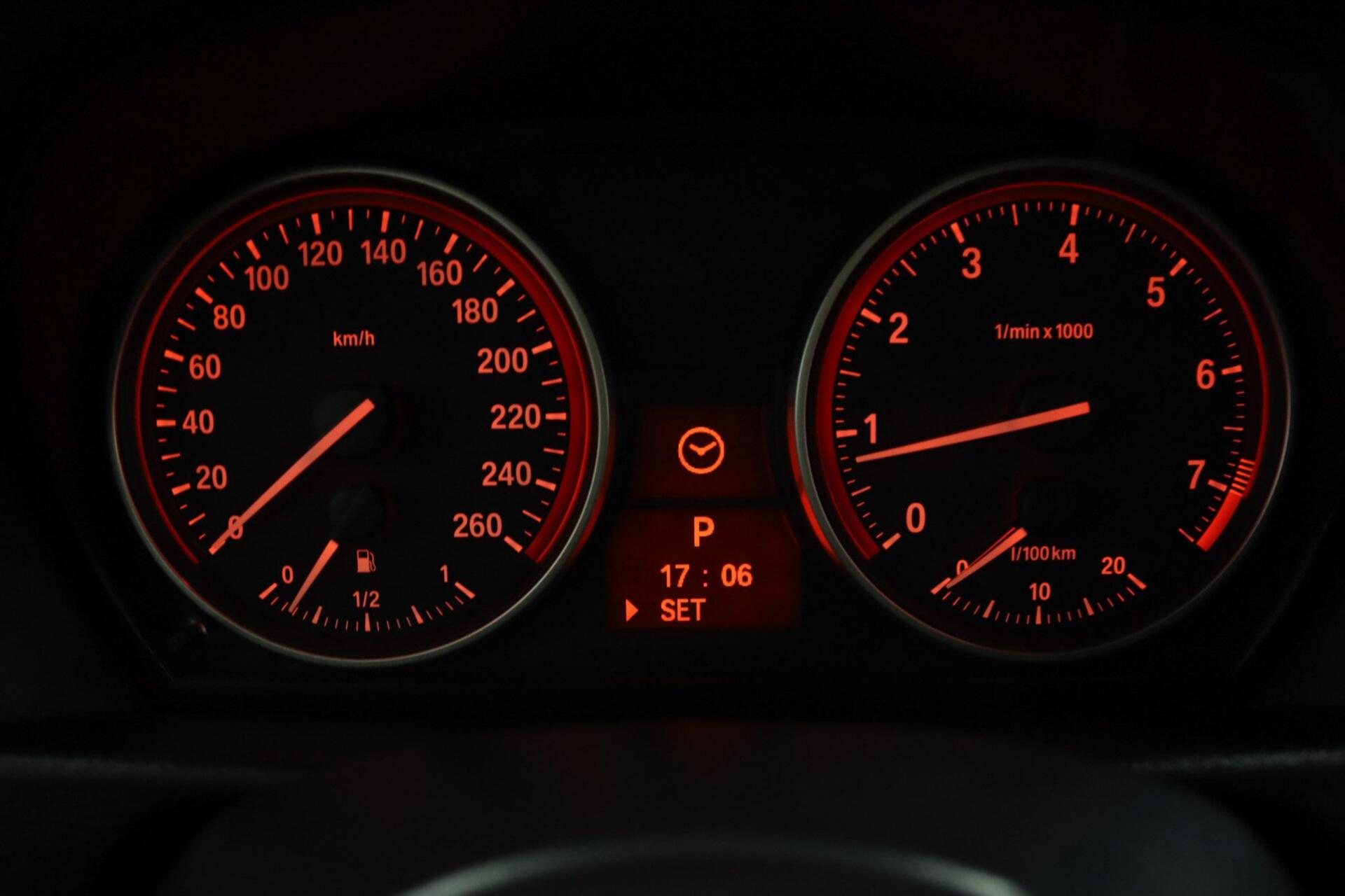 Foto van BMW X1 xDrive 28i
