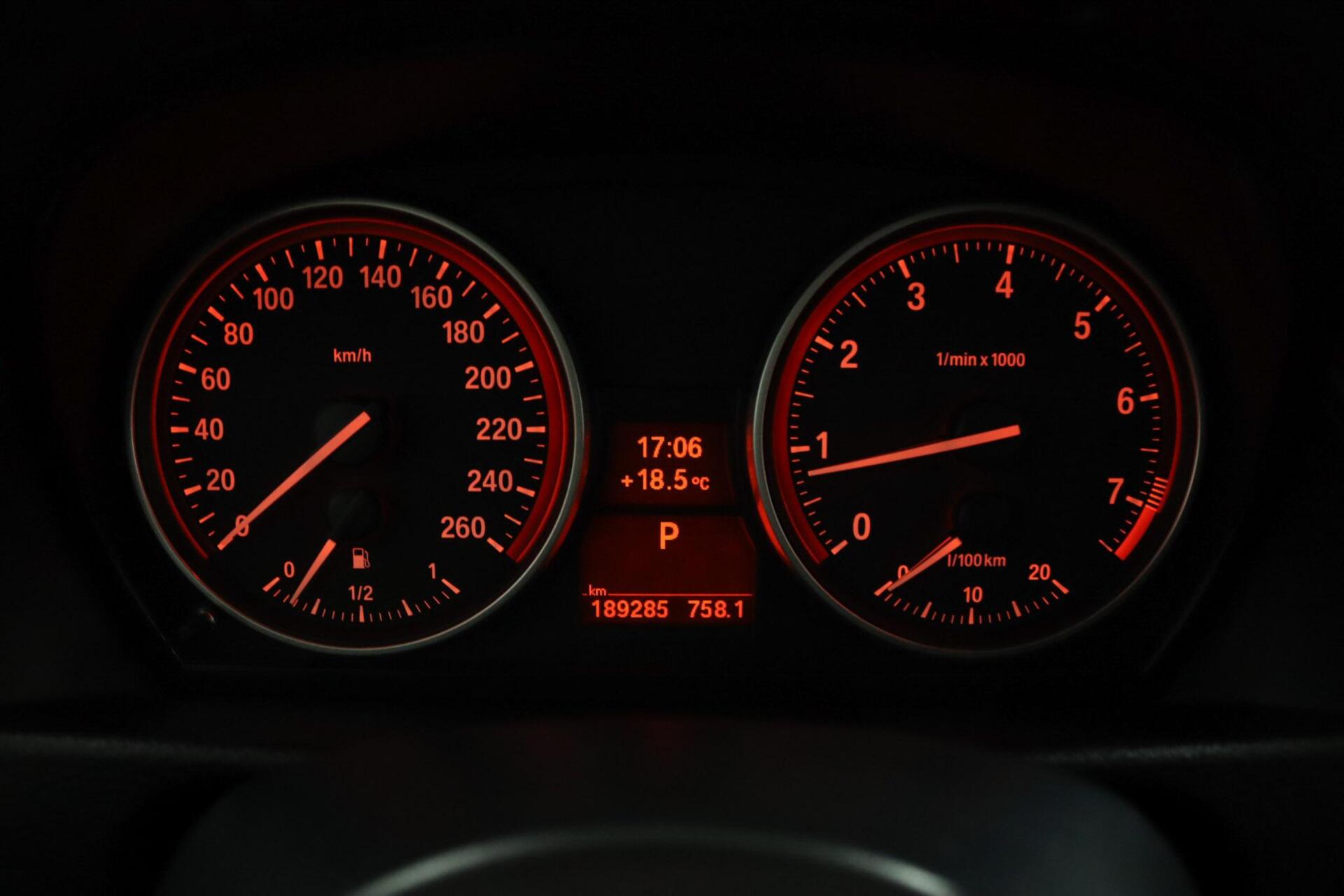 Foto van BMW X1 xDrive 28i