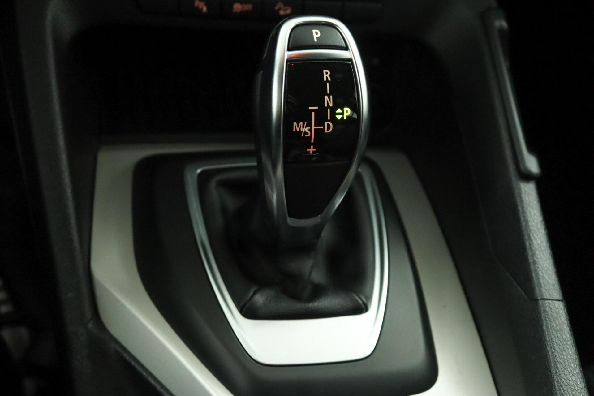 Foto van BMW X1 xDrive 28i