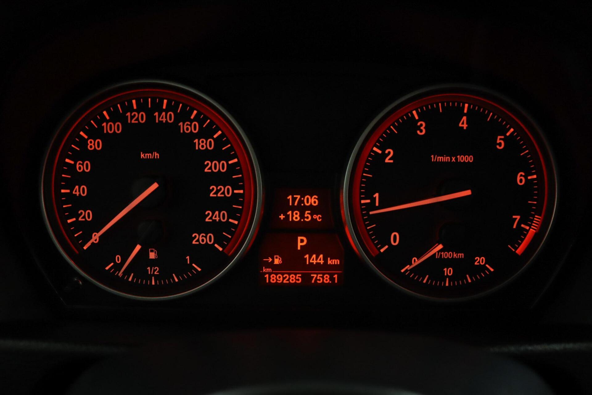 Foto van BMW X1 xDrive 28i