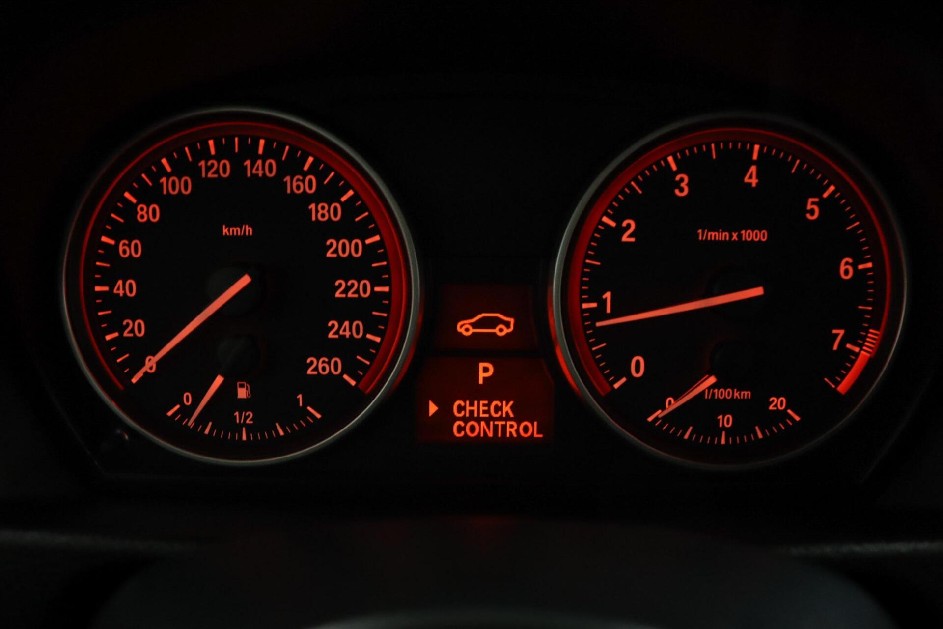 Foto van BMW X1 xDrive 28i