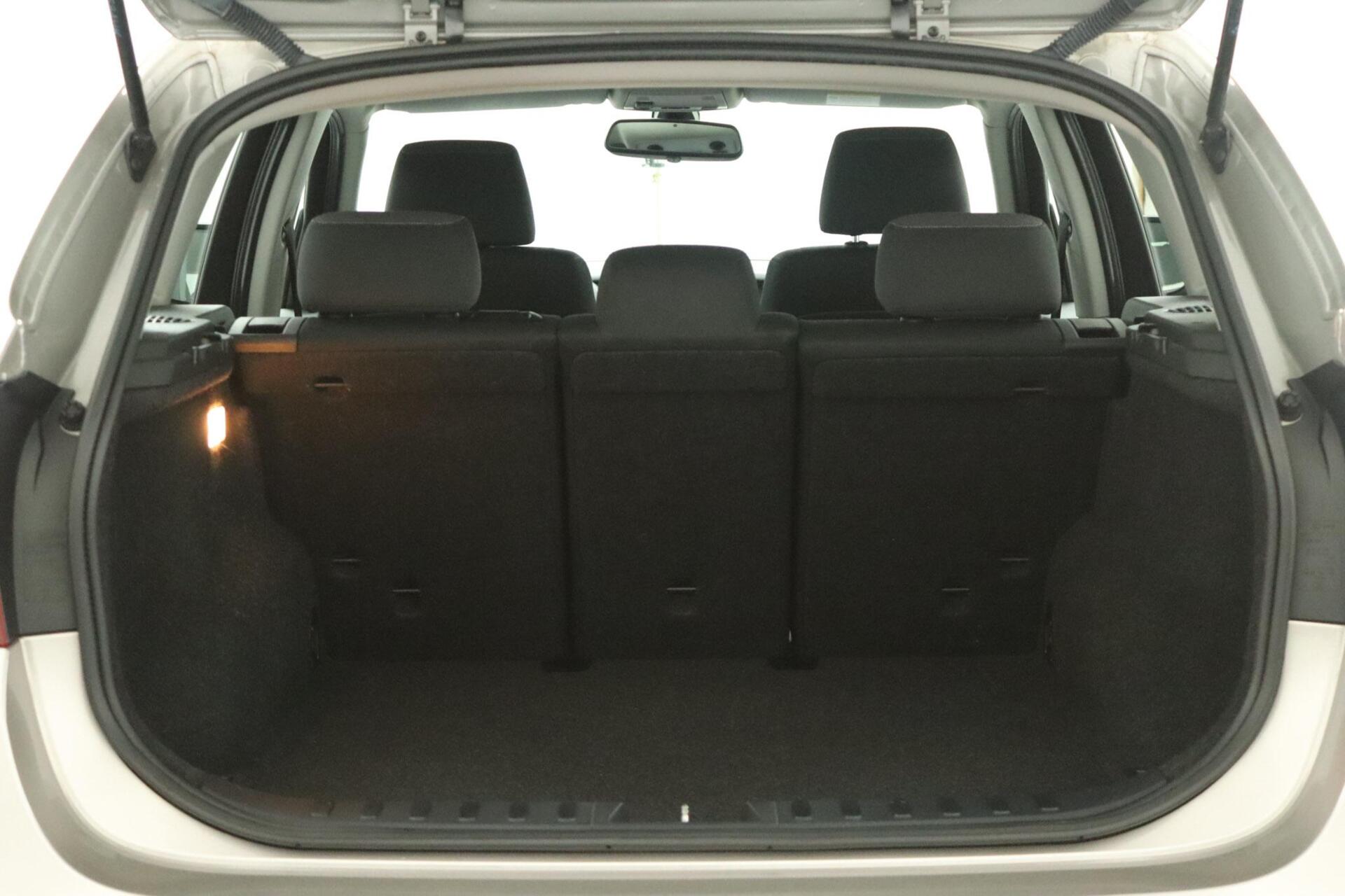Foto van BMW X1 xDrive 28i