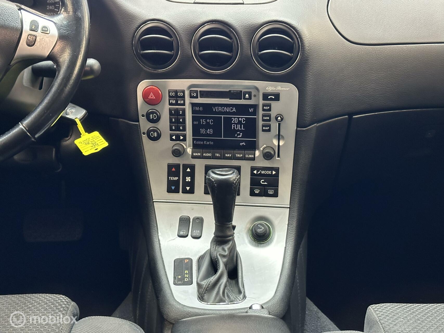 Foto van Alfa Romeo 166