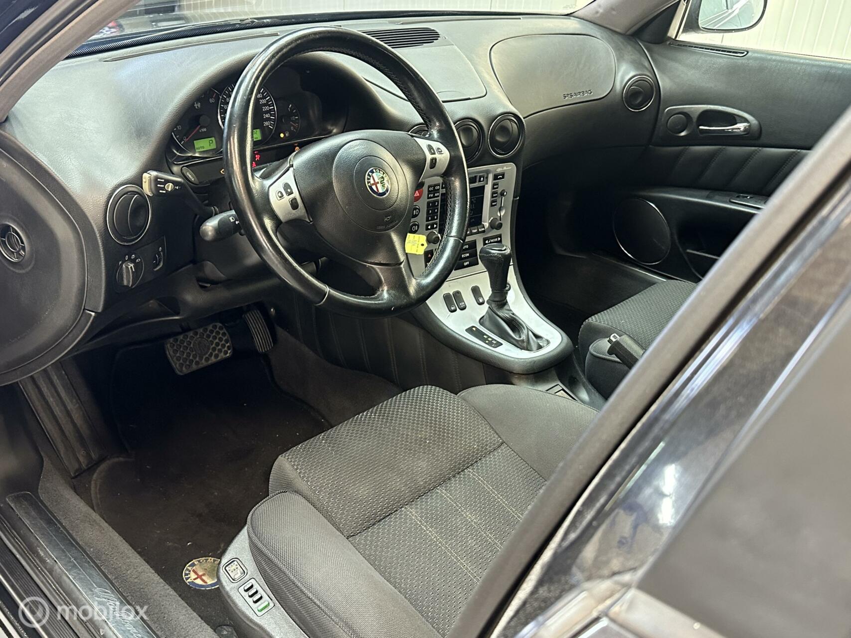 Foto van Alfa Romeo 166