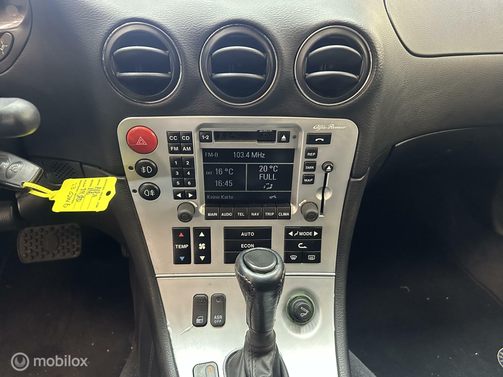Foto van Alfa Romeo 166