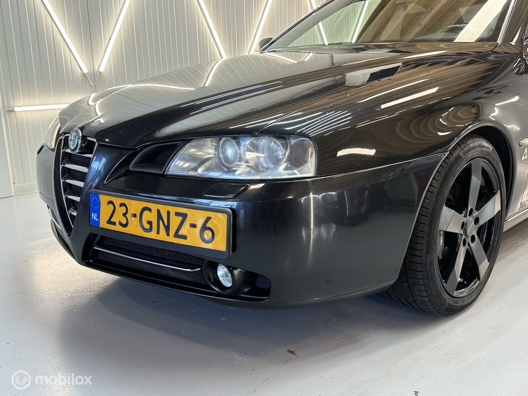 Foto van Alfa Romeo 166
