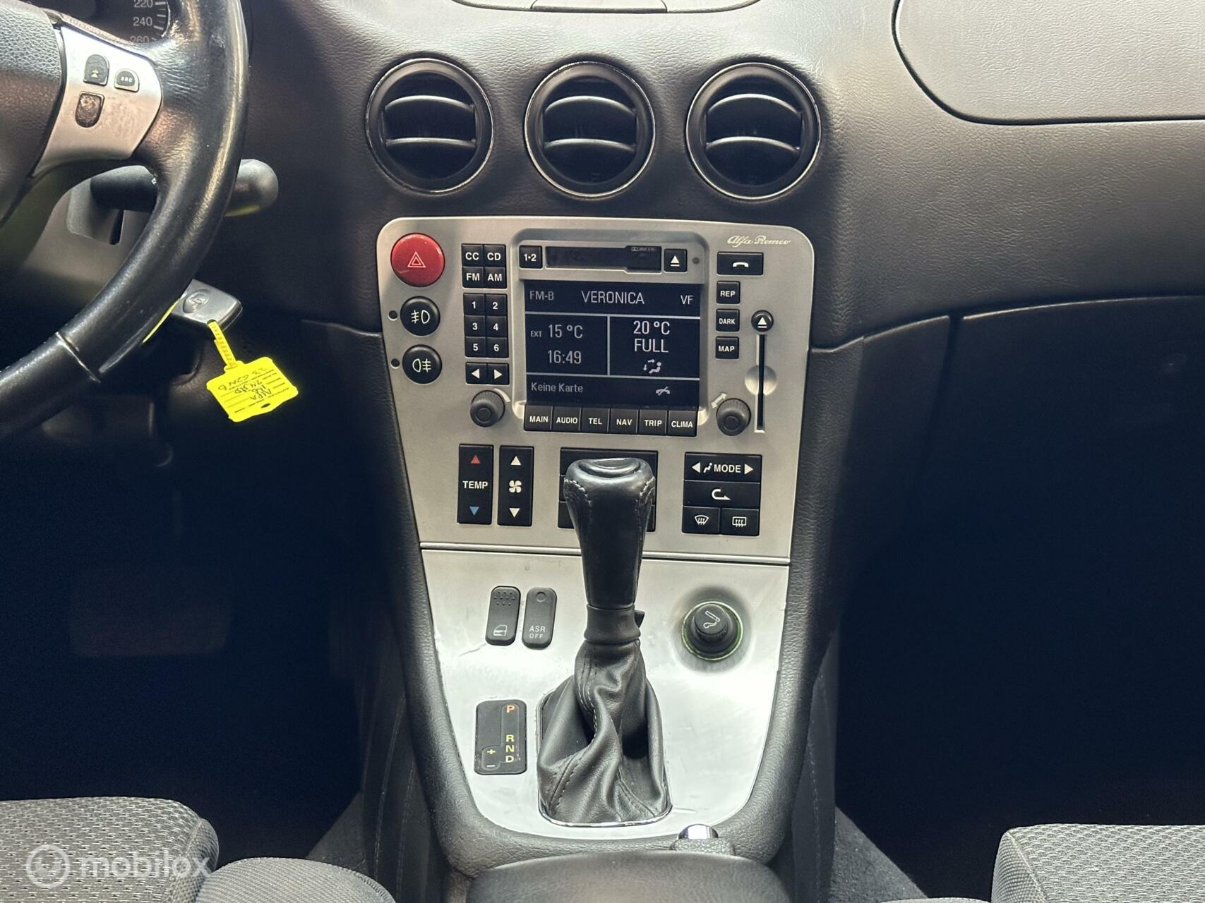 Foto van Alfa Romeo 166