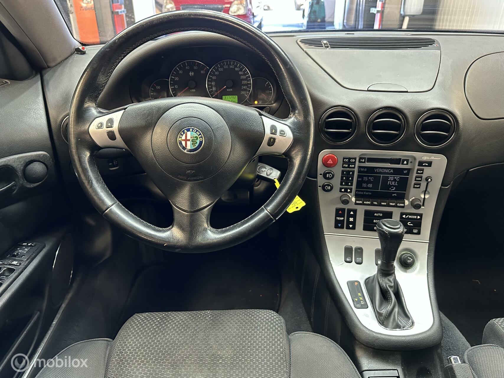 Foto van Alfa Romeo 166