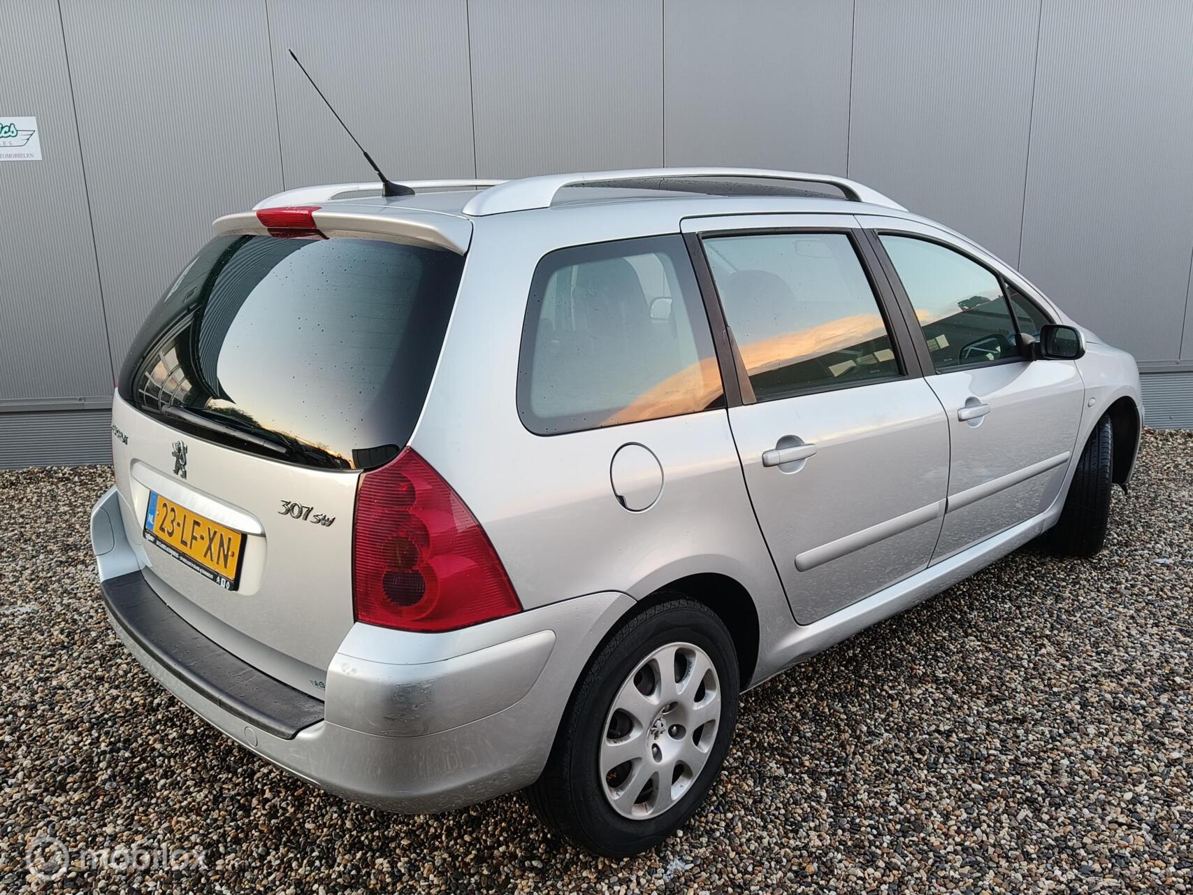 Foto van Peugeot 307 SW