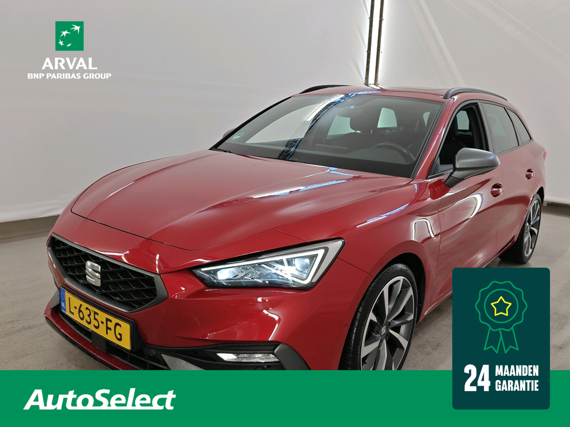 Seat Seat Leon SP 1.5 TSI 150pk FR Business Intense | Panoramadak | Technology Pack | CarPlay | Beats Audio | DCC | Alarm|18" 2021 - voorkant
